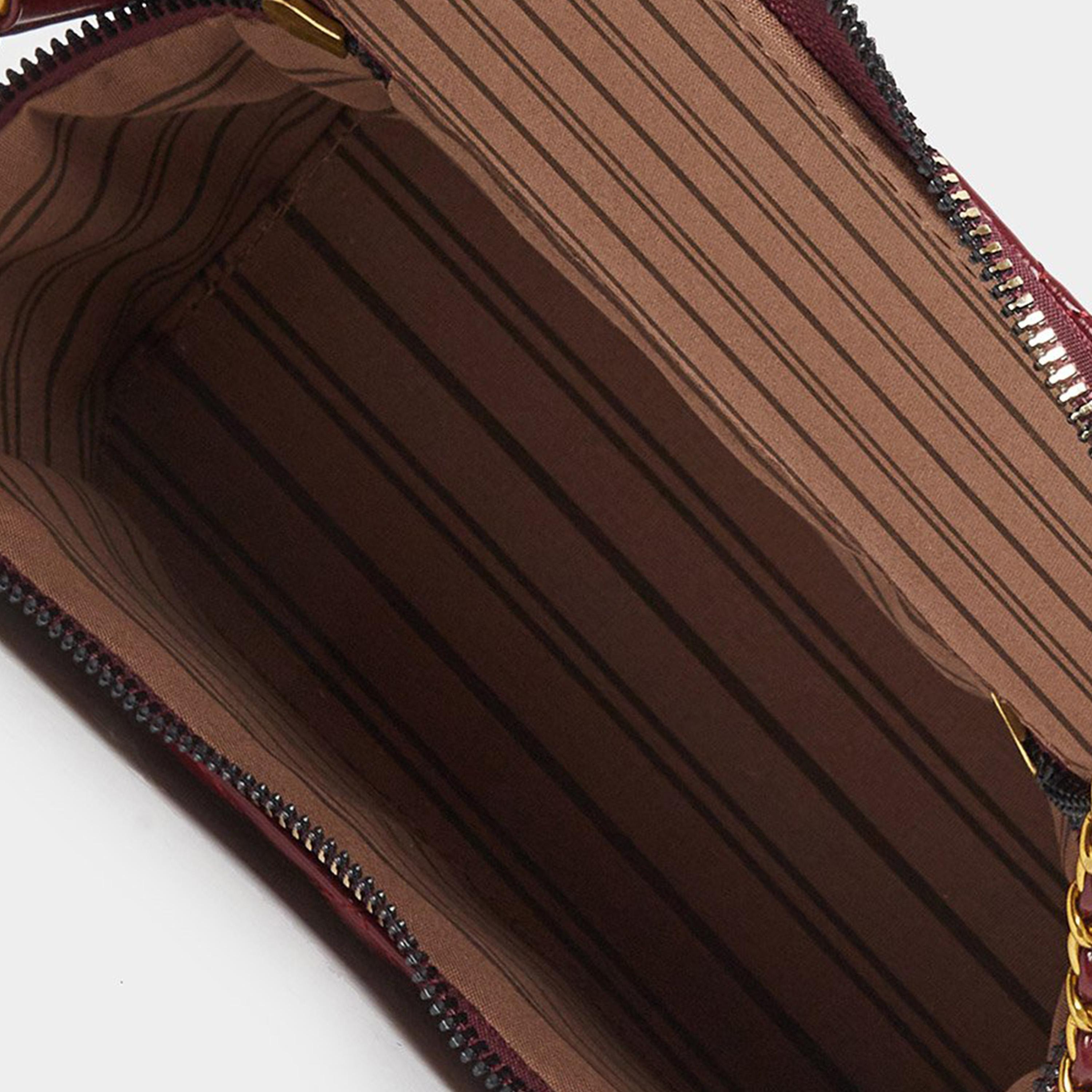 ستايلي - شنطة كروس مبطنة بالماس-women-bagsandwallets-handbags-image-6