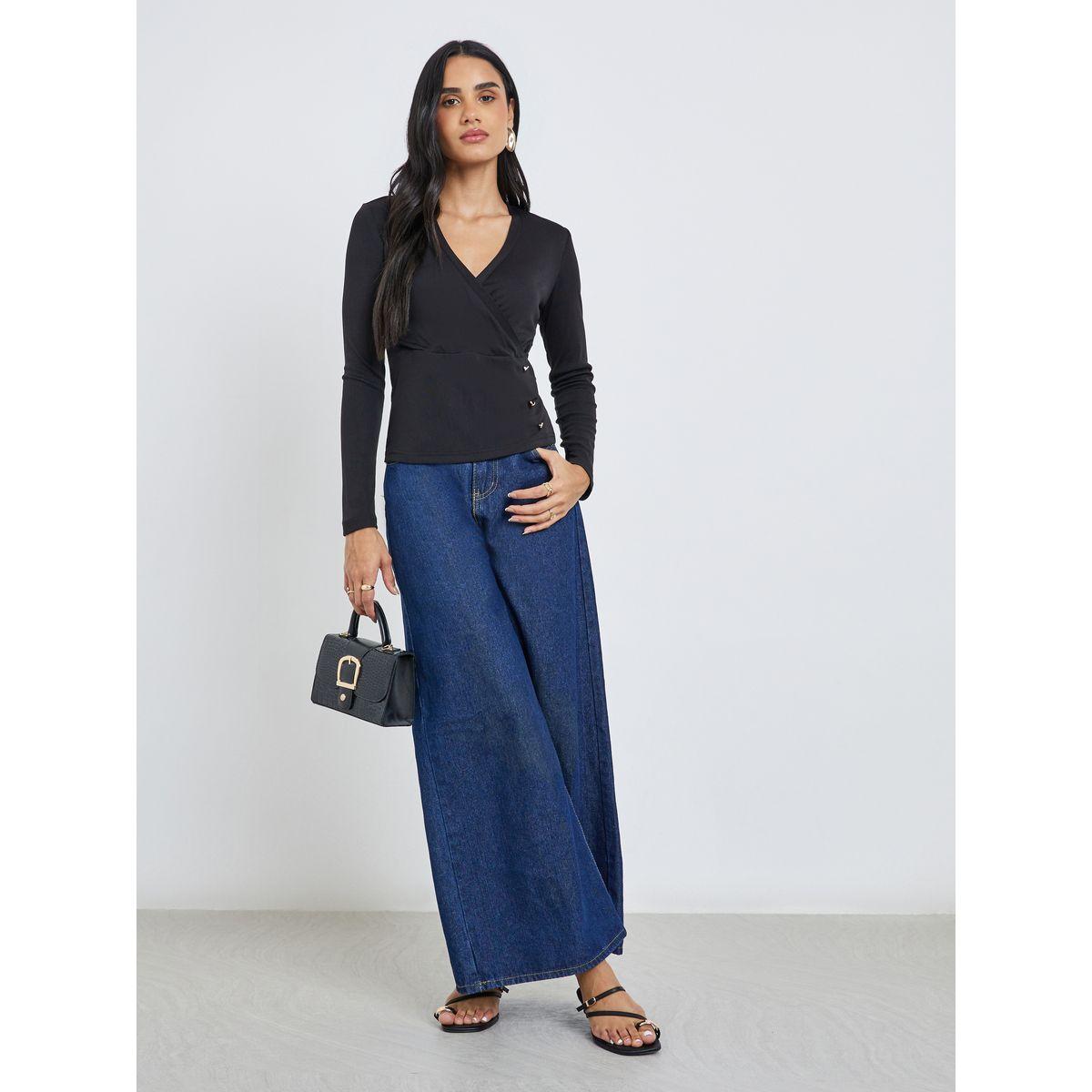 بلوزة بنمط لف وتفاصيل بارزة الملمس-women-clothing-shirtsandblouses-blouses-image-2