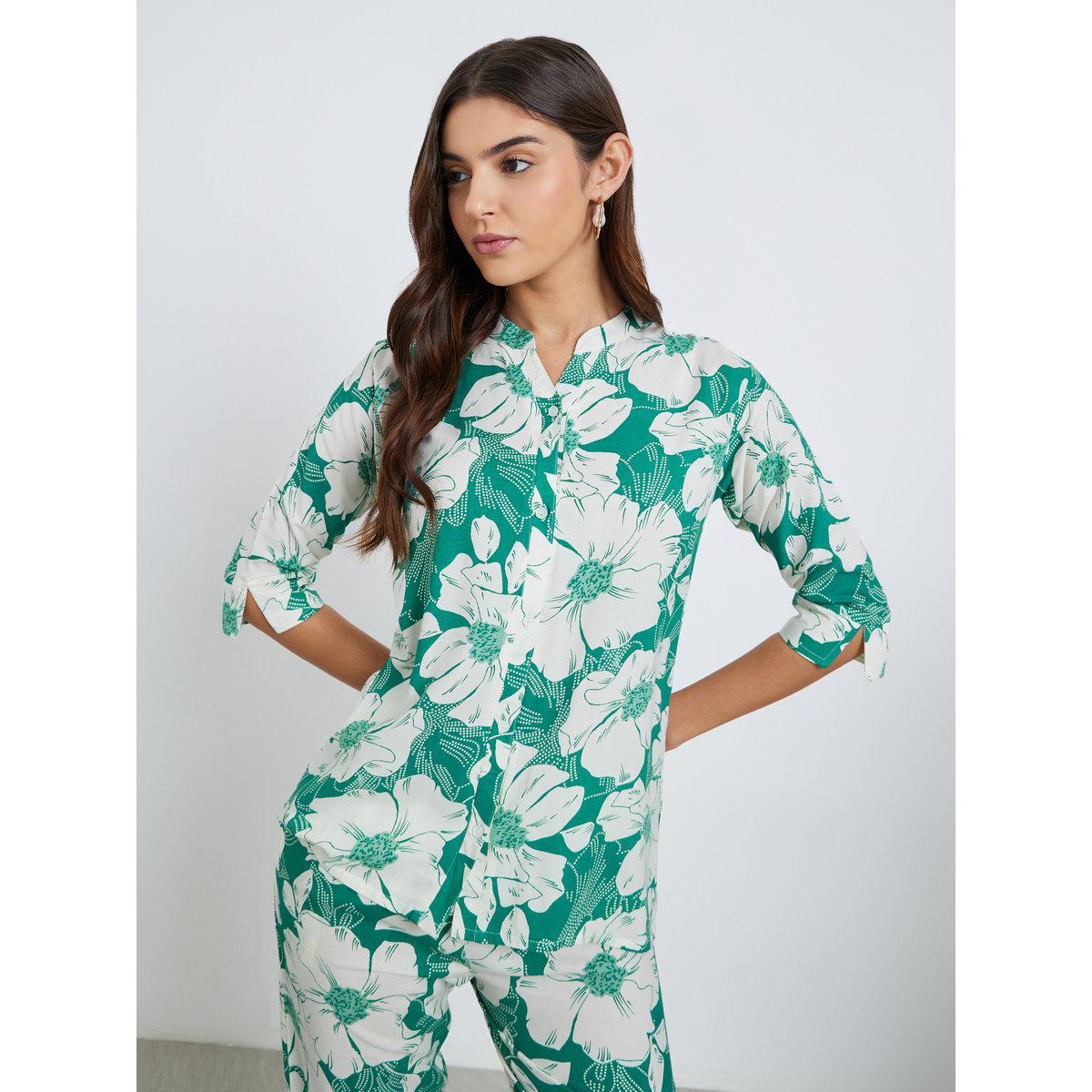 طقم منسق من بنطال وبلوزة بطبعة زهور-women-clothing-coordsets-image-2