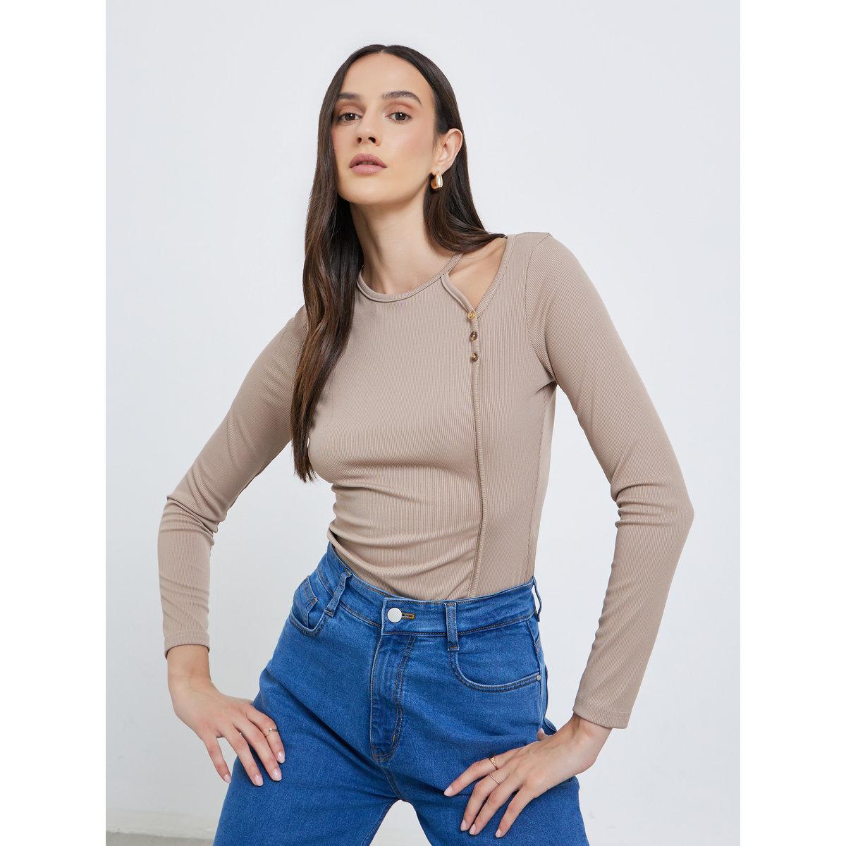 بلوزة بتفاصيل مُضلعة وتفاصيل مفتوحة-women-clothing-tshirts-image-1