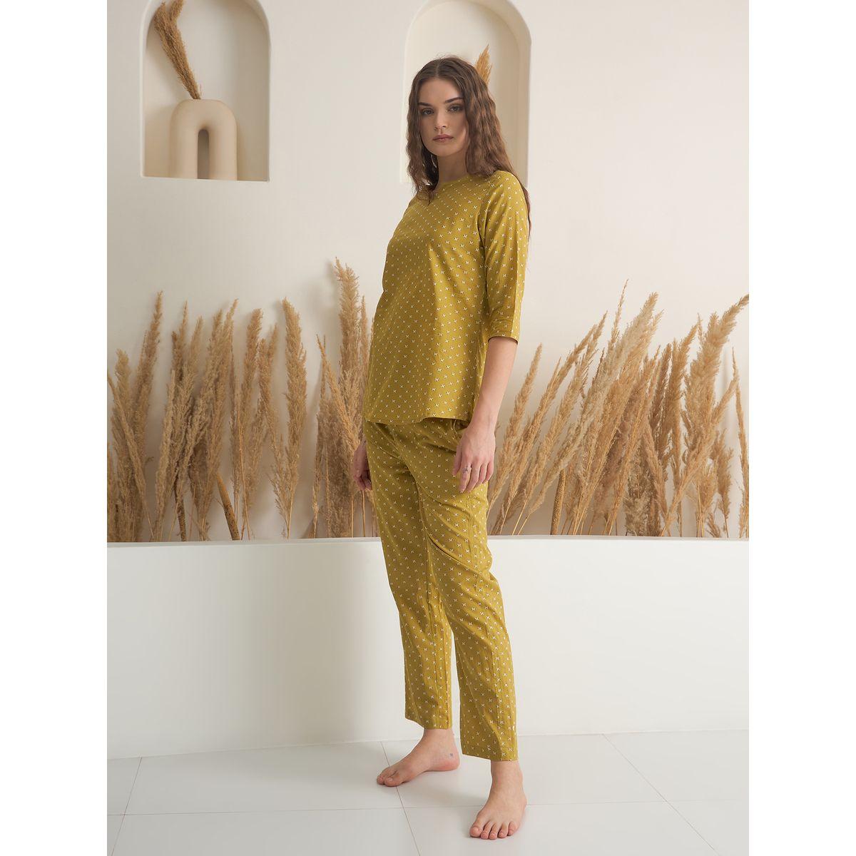 طقم من بنطال بيجاما وبلوزة مطبعة بالكامل-women-clothing-nightwear-pyjamas-longsets-image-4