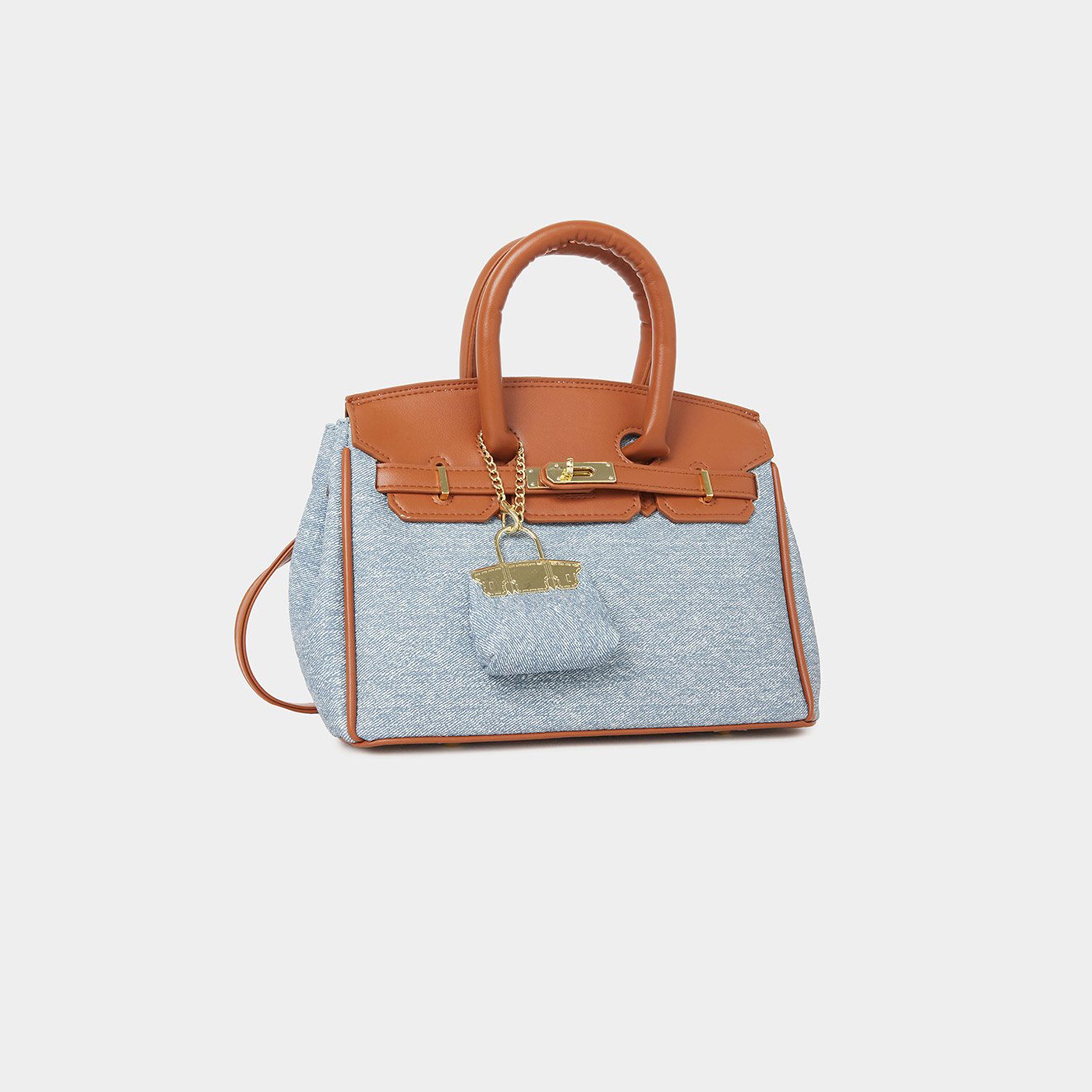 ستايلي - شنطة يد ساتشيل من قماش الدنيم الأزرق مع لمسات بنية-women-bagsandwallets-handbags-image-1