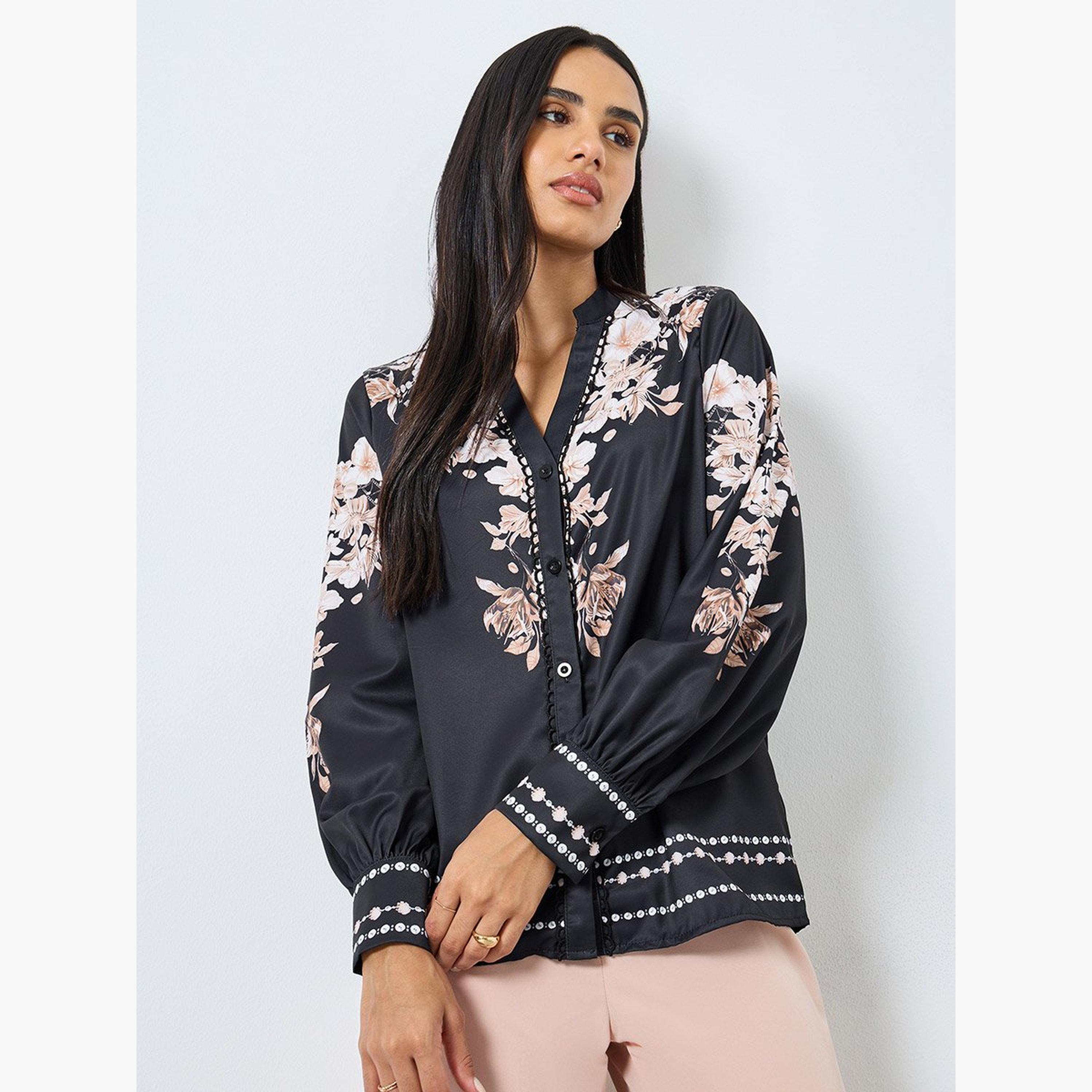 ستايلي - بلوزة سوداء بطبعة زهور بأكمام منفوخة-women-clothing-shirtsandblouses-blouses-image-1