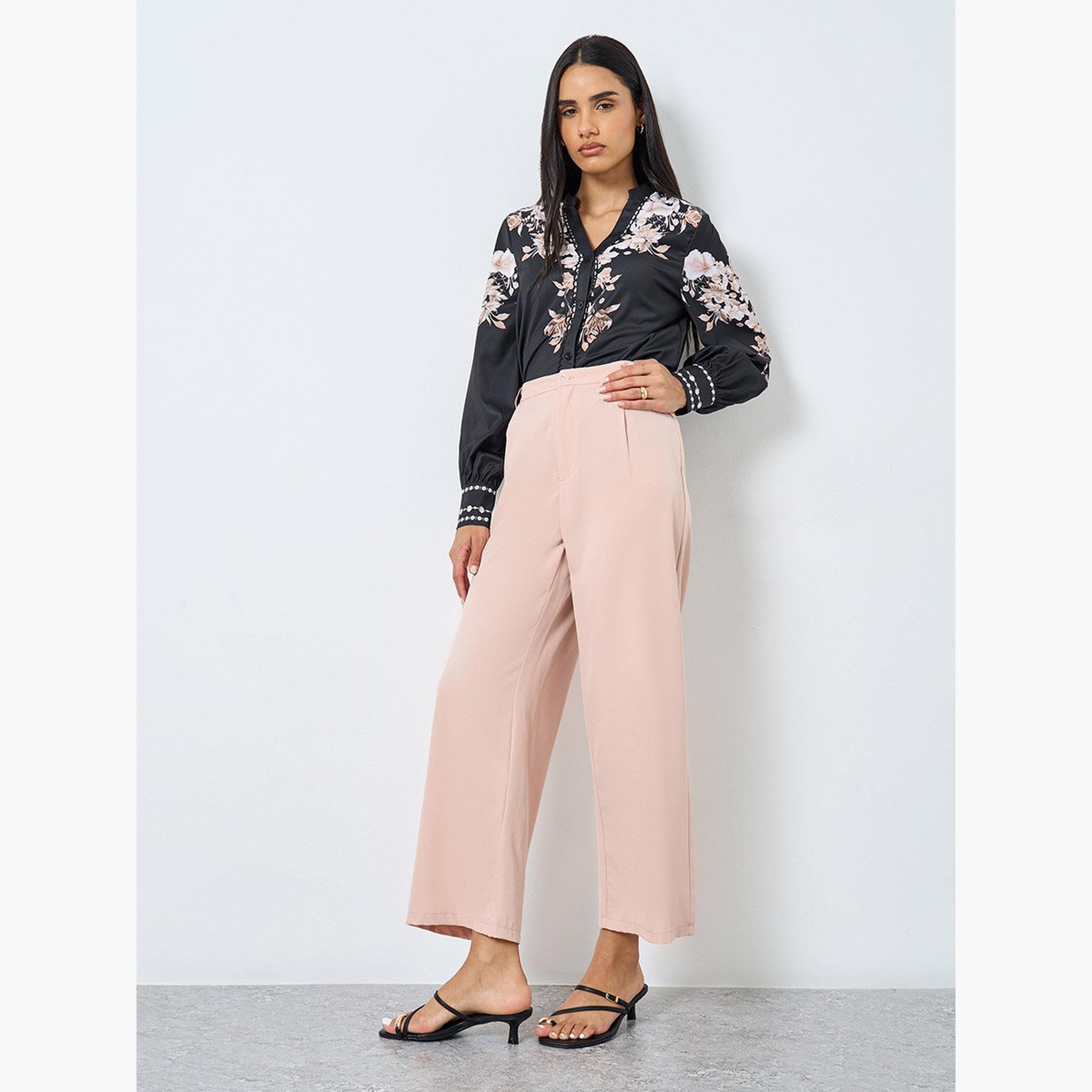 ستايلي - بلوزة سوداء بطبعة زهور بأكمام منفوخة-women-clothing-shirtsandblouses-blouses-image-2