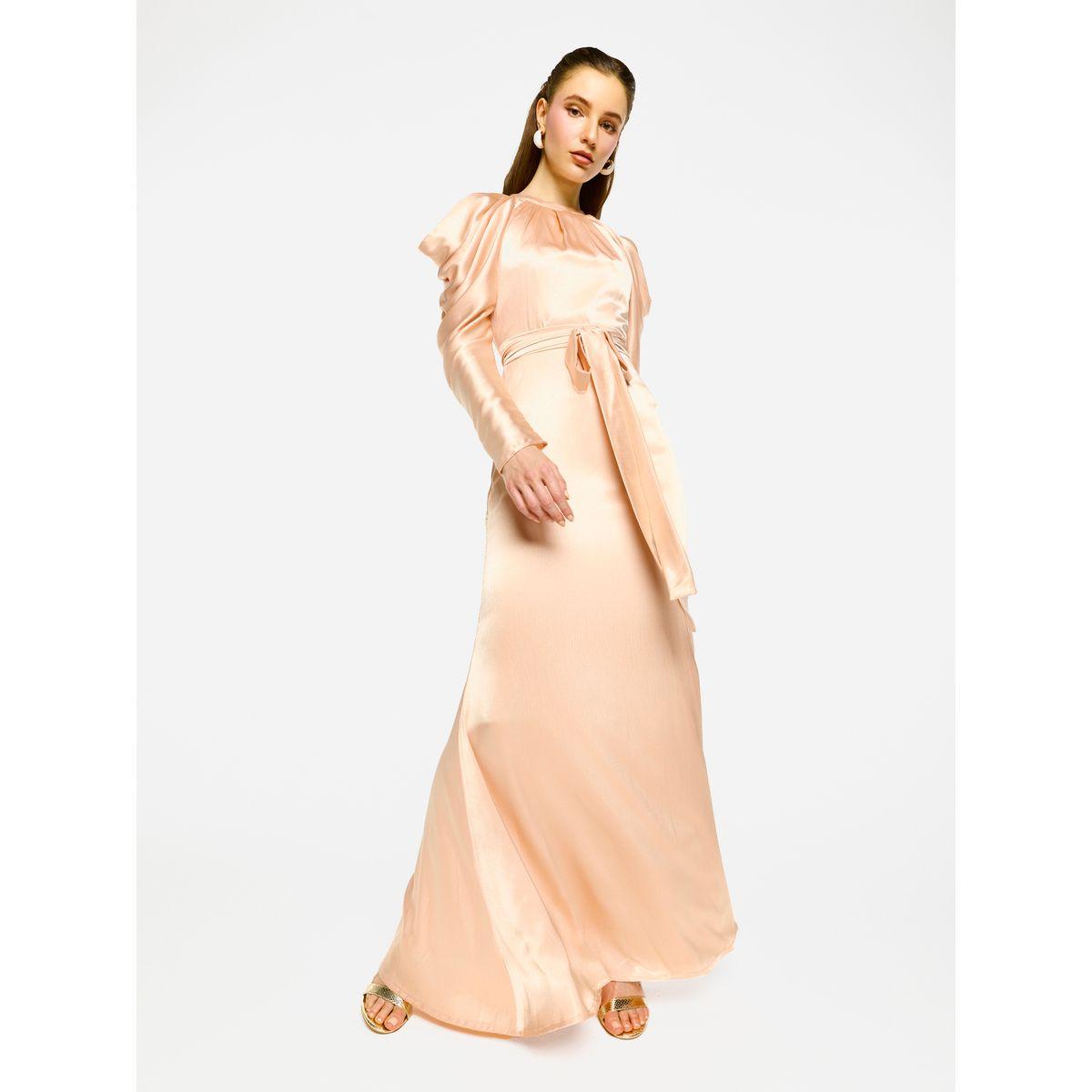 فستان طويل بتفاصيل كسرات مع أكتاف مكشوفة-women-clothing-dresses-image-2