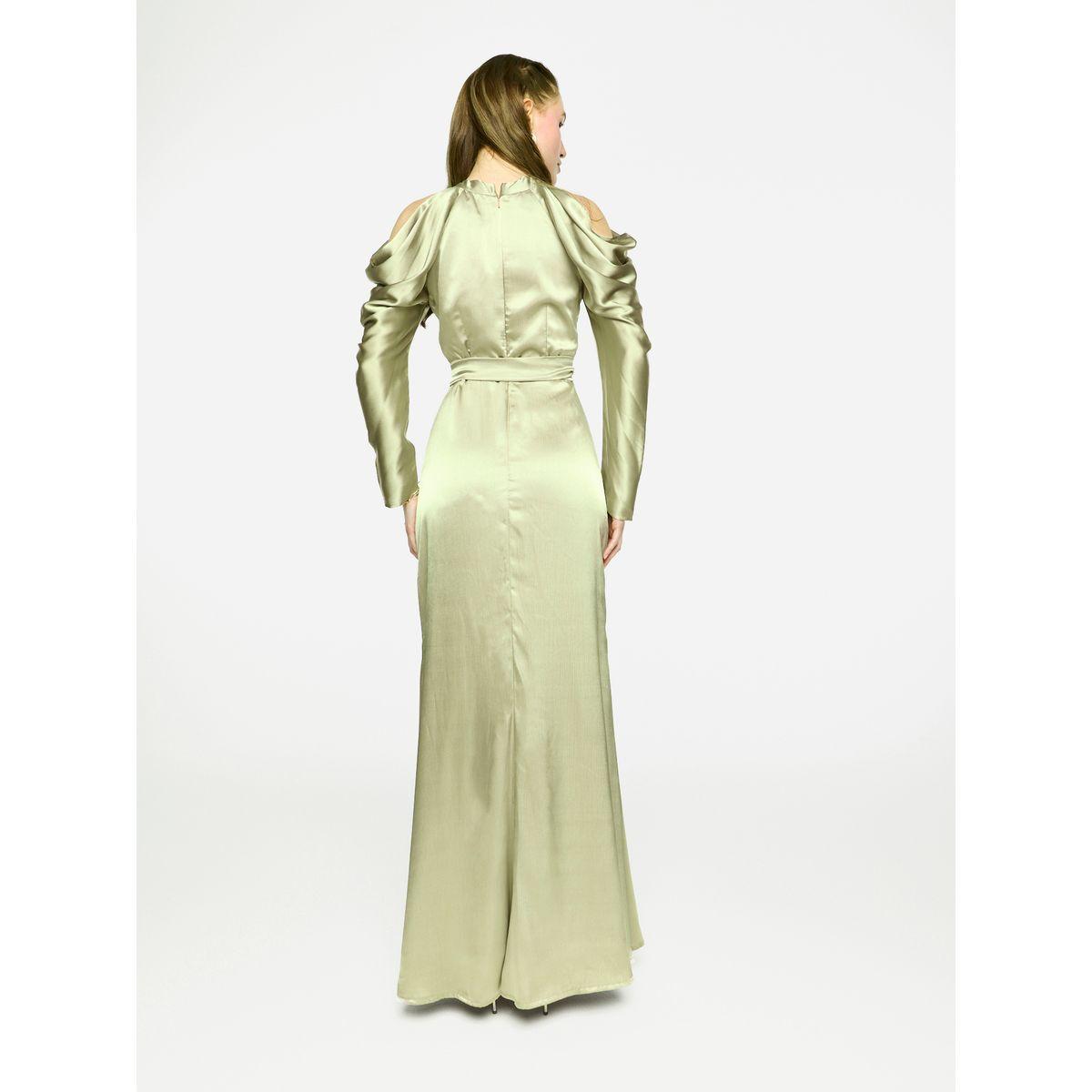 فستان طويل بتفاصيل كسرات مع أكتاف مكشوفة-women-clothing-dresses-image-7