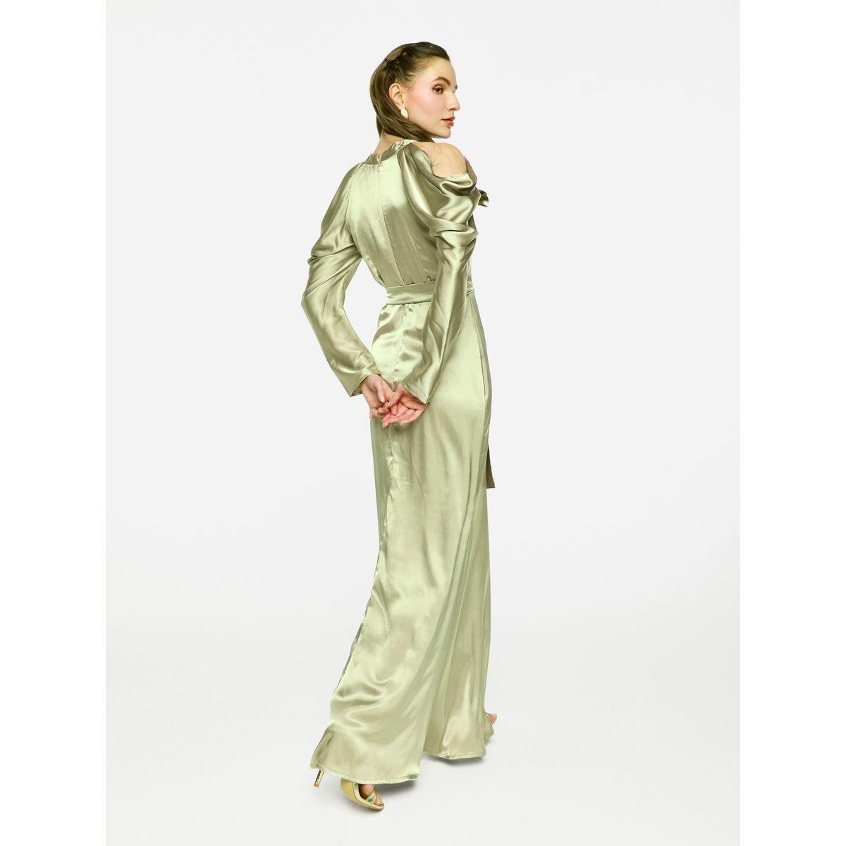 فستان طويل بتفاصيل كسرات مع أكتاف مكشوفة-women-clothing-dresses-image-8