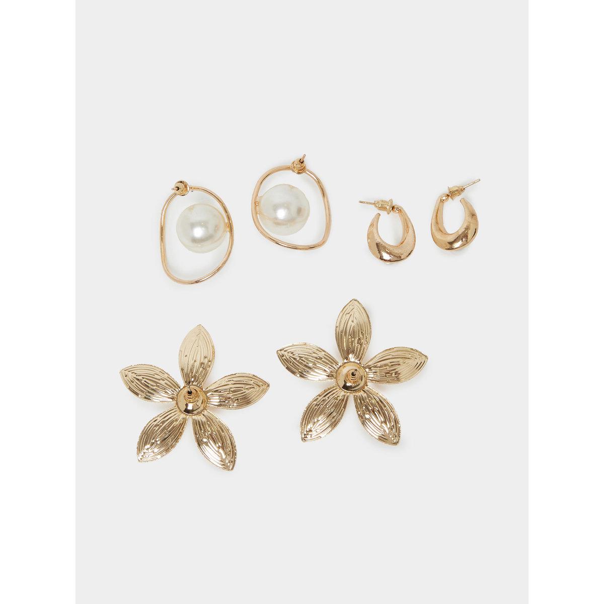 Styli Set of 3 - Floral Pearl Earrings-women-watchesandjewellery-jewellery-earrings-image-2