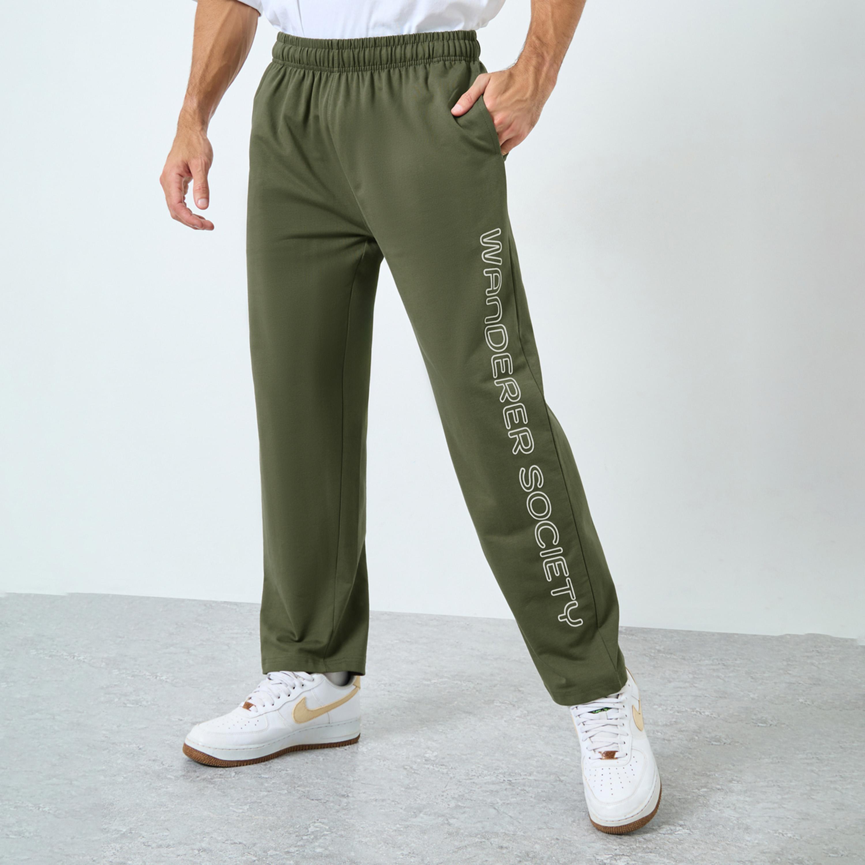 ستايلي - بنطال رياضي رجالي مريح لون أخضر زيتوني-men-clothing-bottoms-joggers-image-1