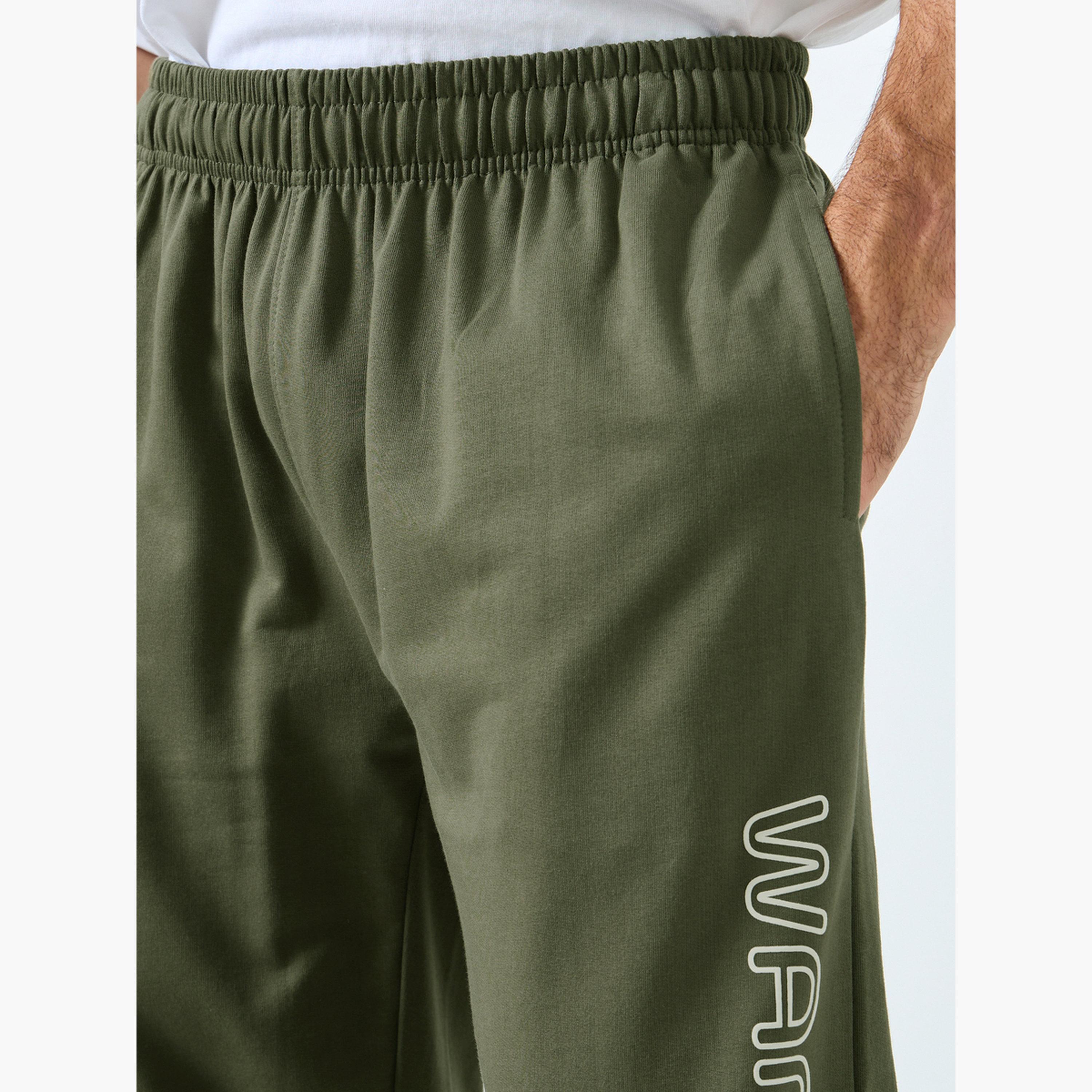 ستايلي - بنطال رياضي رجالي مريح لون أخضر زيتوني-men-clothing-bottoms-joggers-image-4