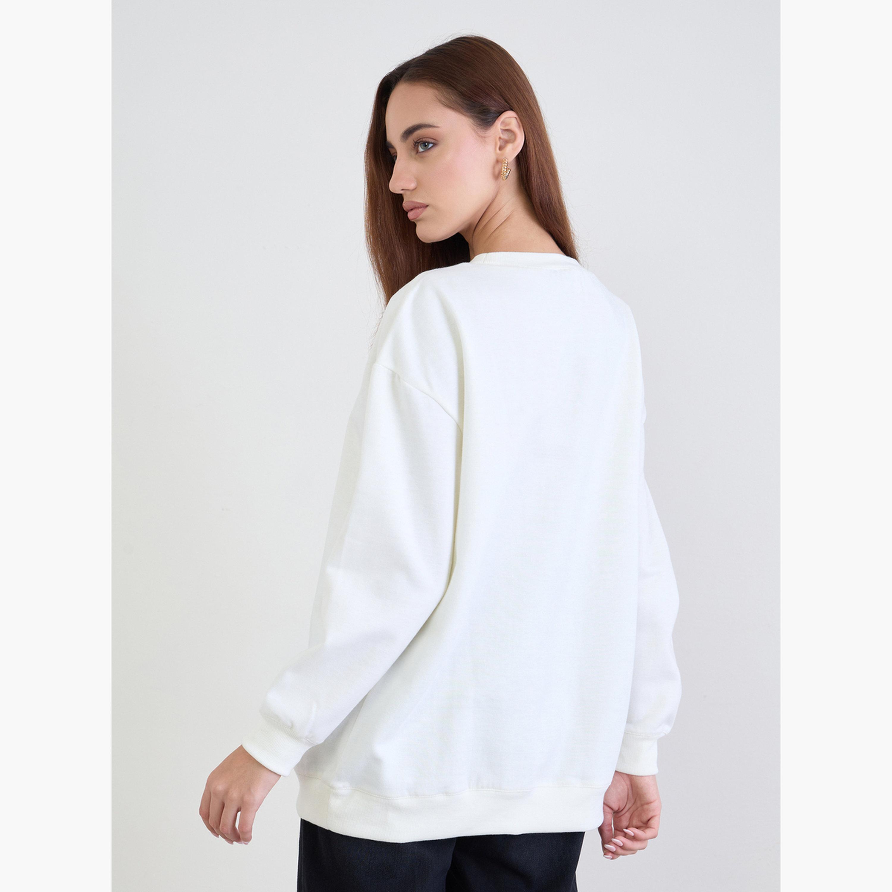 ستايلي - سويت شيرت طويل مطرز لون أوف وايت للنساء -women-winterwear-hoodiesandsweatshirts-sweatshirts-image-5