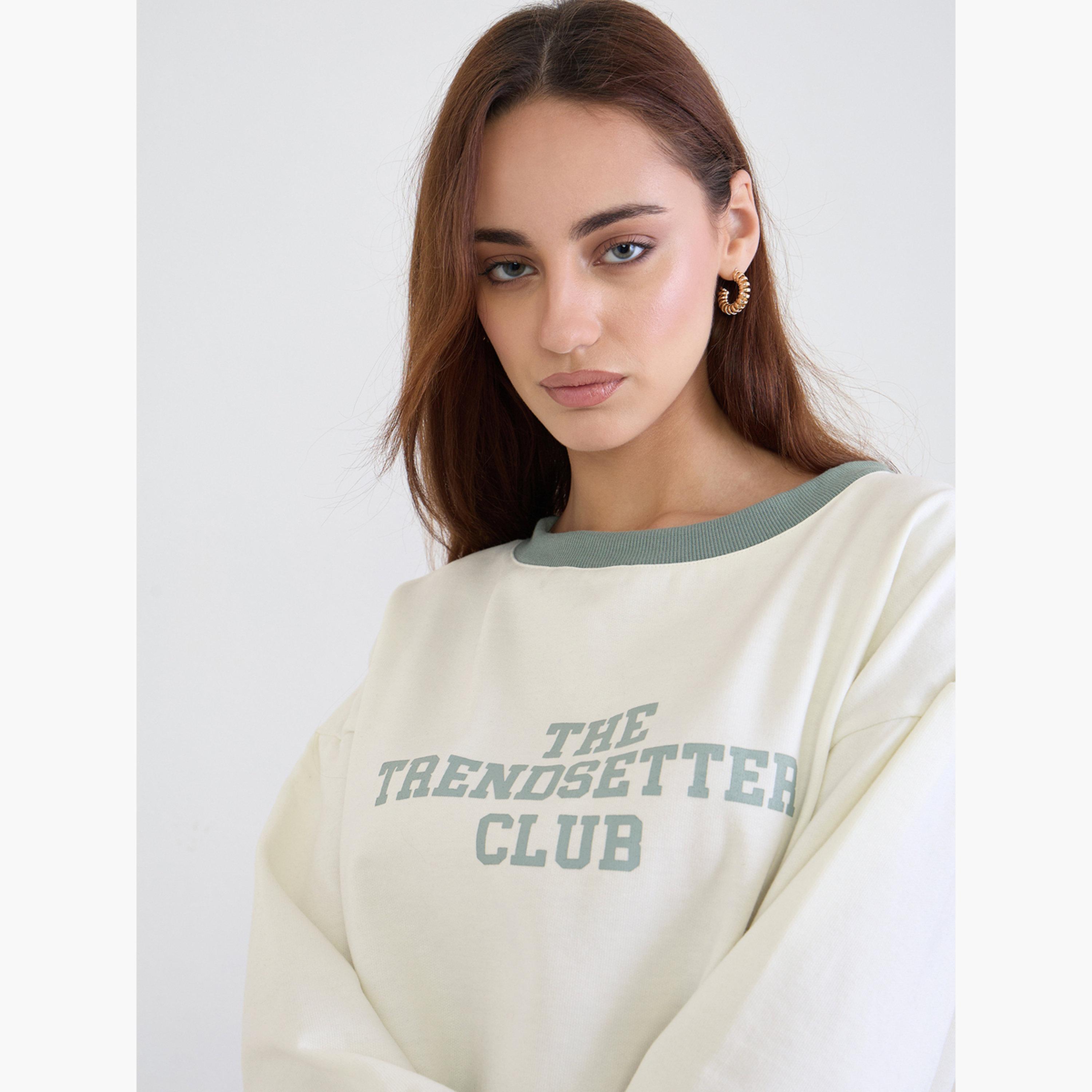 ستايلي - سويت شيرت  لون اوف وايت  طويل بشعار للنساء -women-clothing-hoodiesandsweatshirts-sweatshirts-image-4