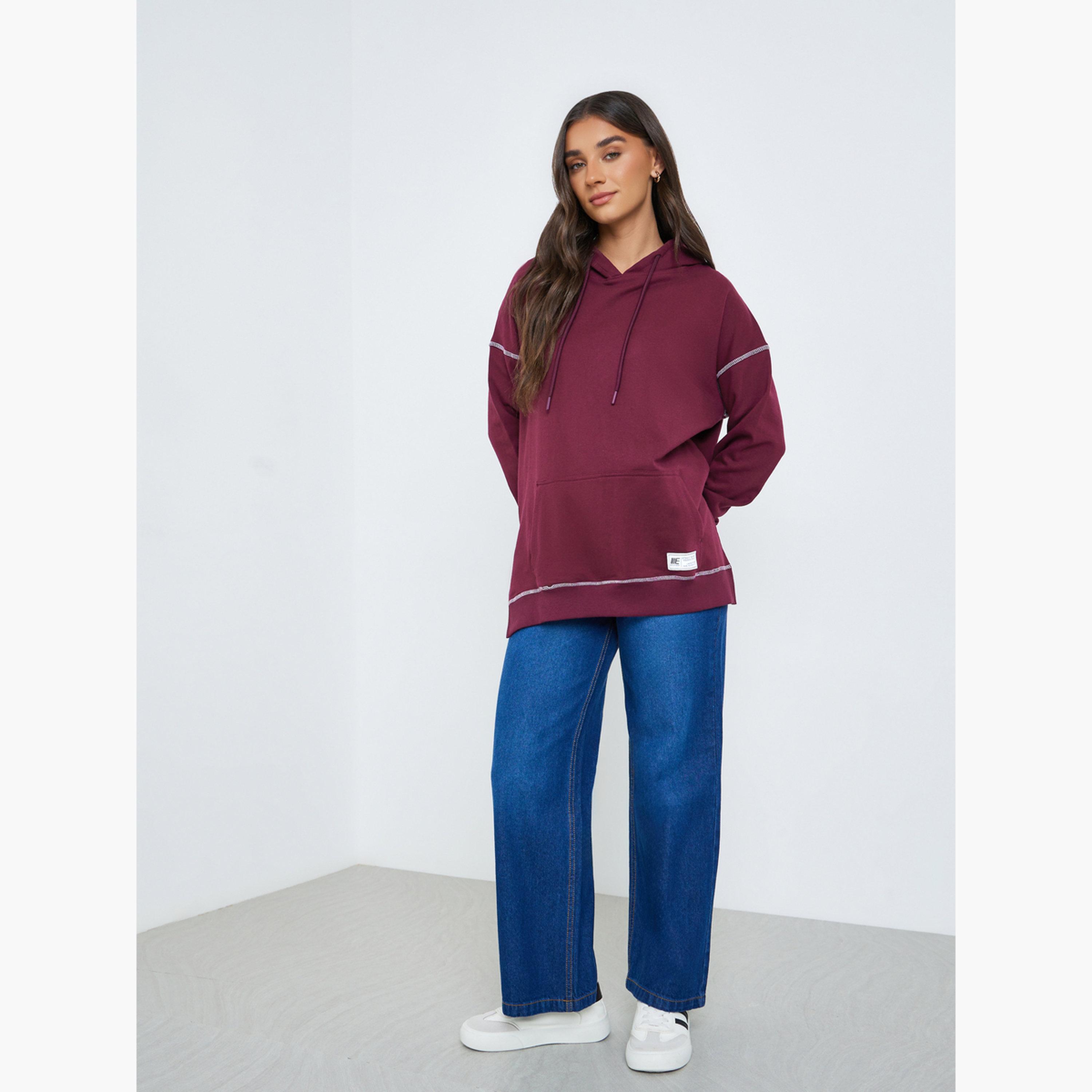 هودي طويل مع تفاصيل مدروزة ومزين بشارة-women-clothing-hoodiesandsweatshirts-hoodies-image-2