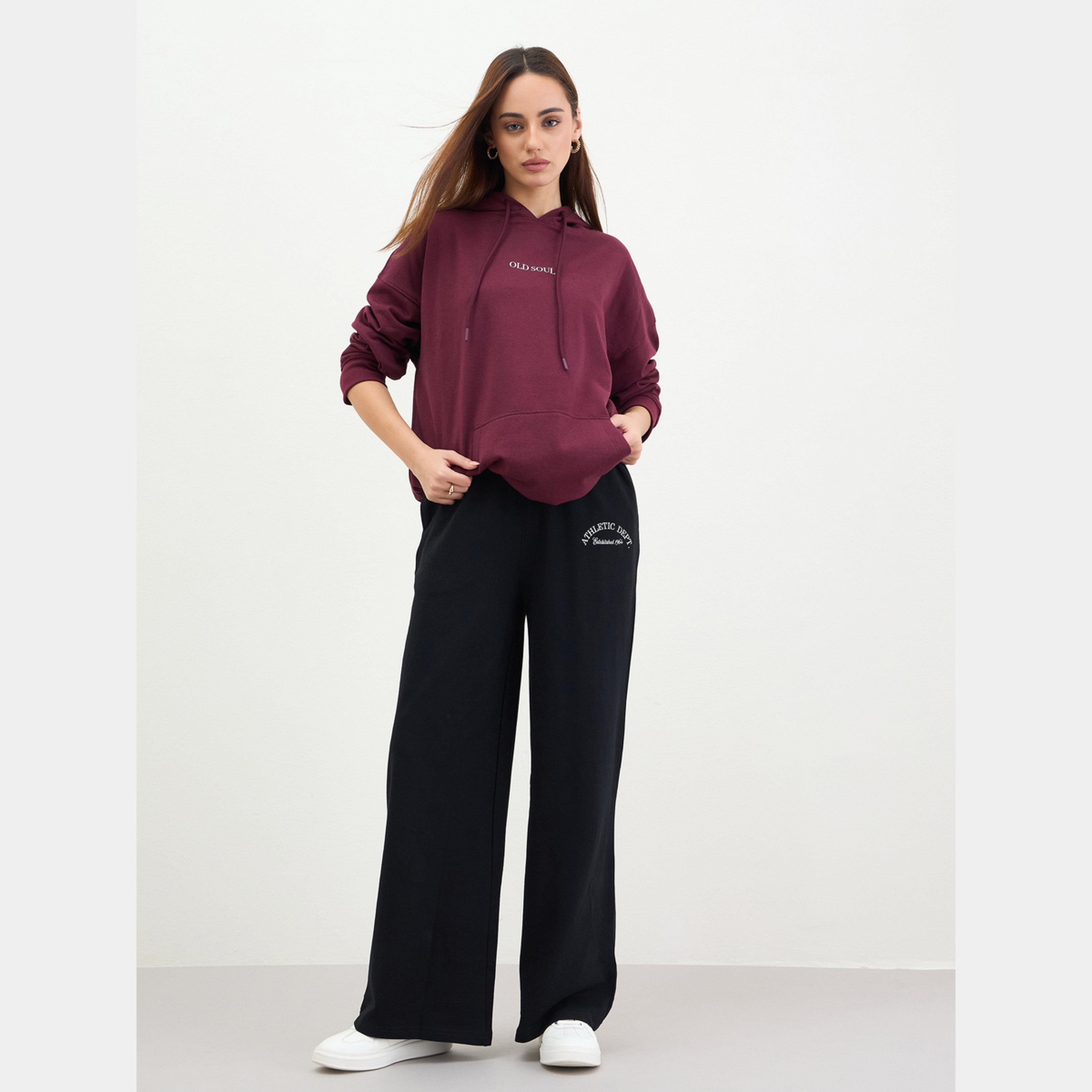 ستايلي - هودي نسائي طويل الأكمام بغطاء للرأس وياقة برسومات غرافيكية-women-clothing-hoodiesandsweatshirts-hoodies-image-2