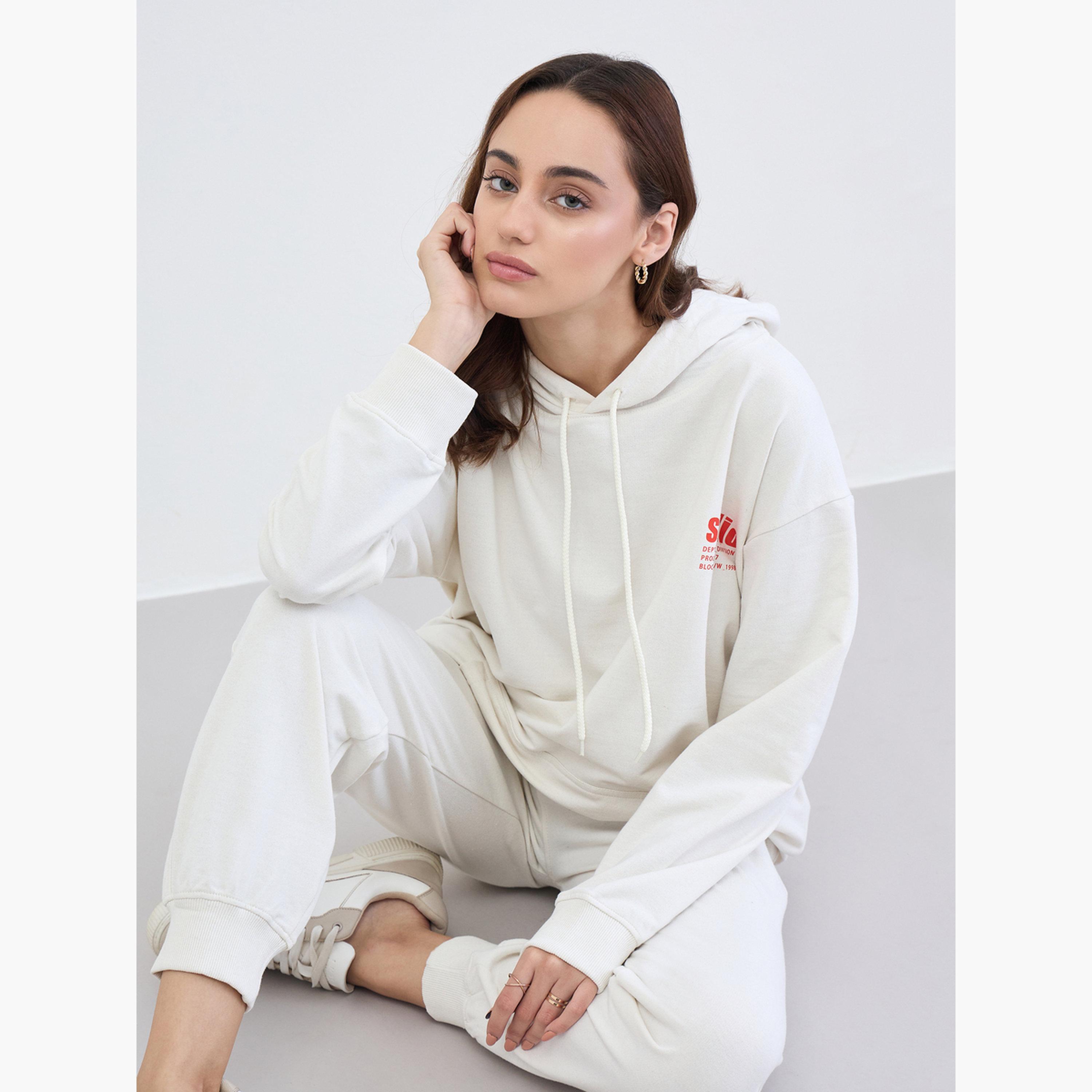 ستايلي - هودي طويل لون أبيض العاجي مع بنطال رياضي-women-clothing-coordsets-image-3