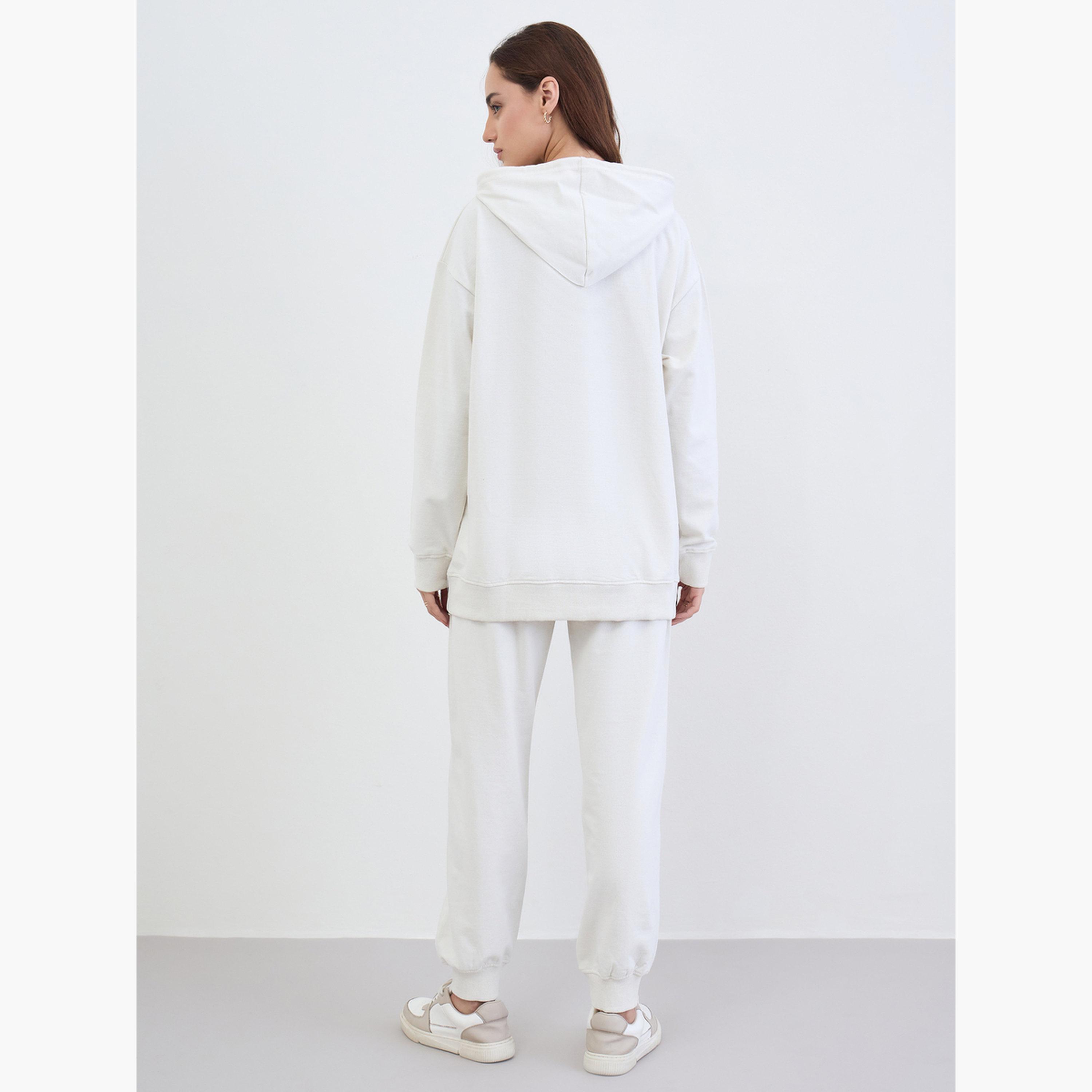 ستايلي - هودي طويل لون أبيض العاجي مع بنطال رياضي-women-clothing-coordsets-image-5