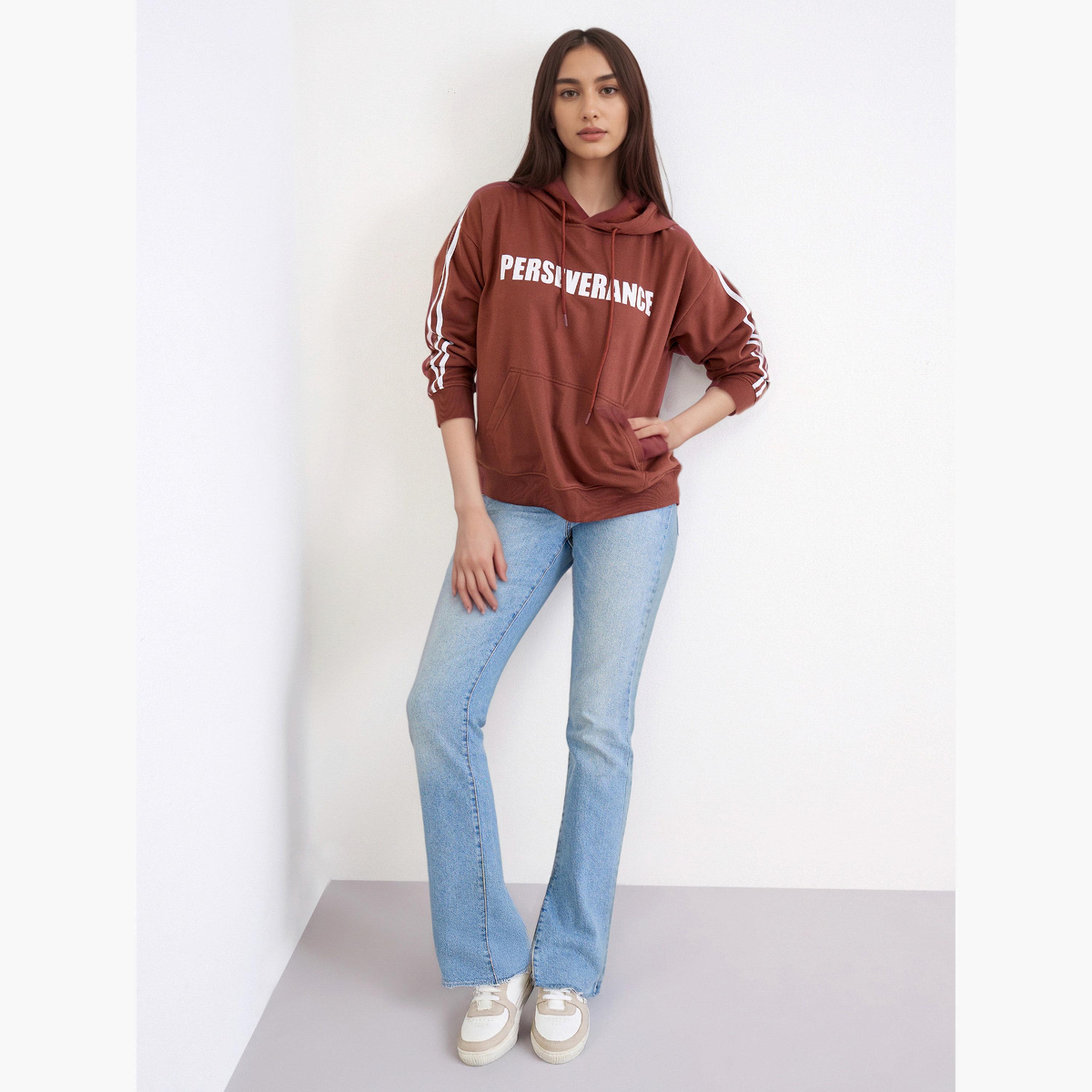 ستايلي - هودي بني بقصّة عادية للنساء -women-clothing-hoodiesandsweatshirts-hoodies-image-2