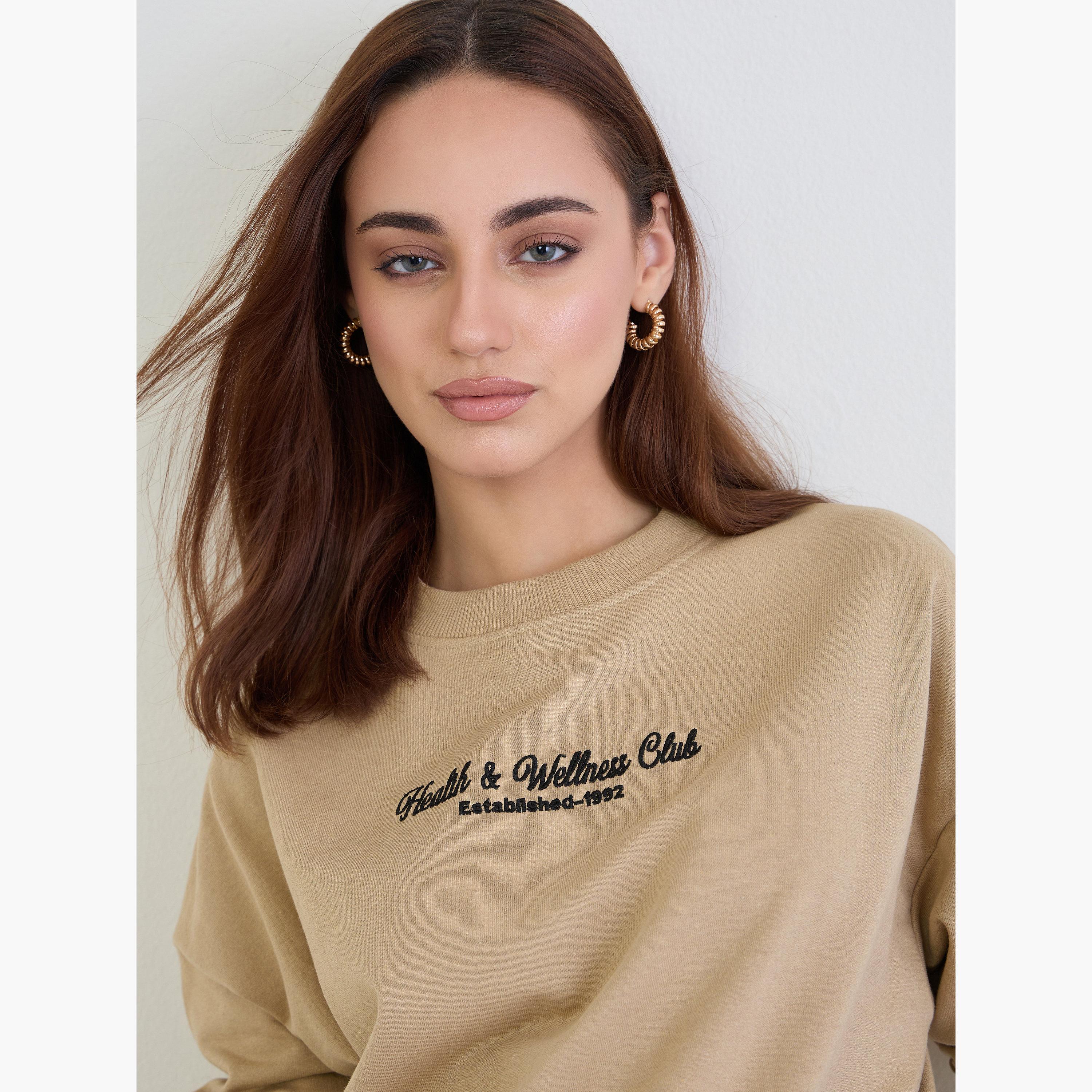 Styli Embroidered Round Neck Long Sleeves Women's Sweatshirt-women-clothing-hoodiesandsweatshirts-sweatshirts-image-4
