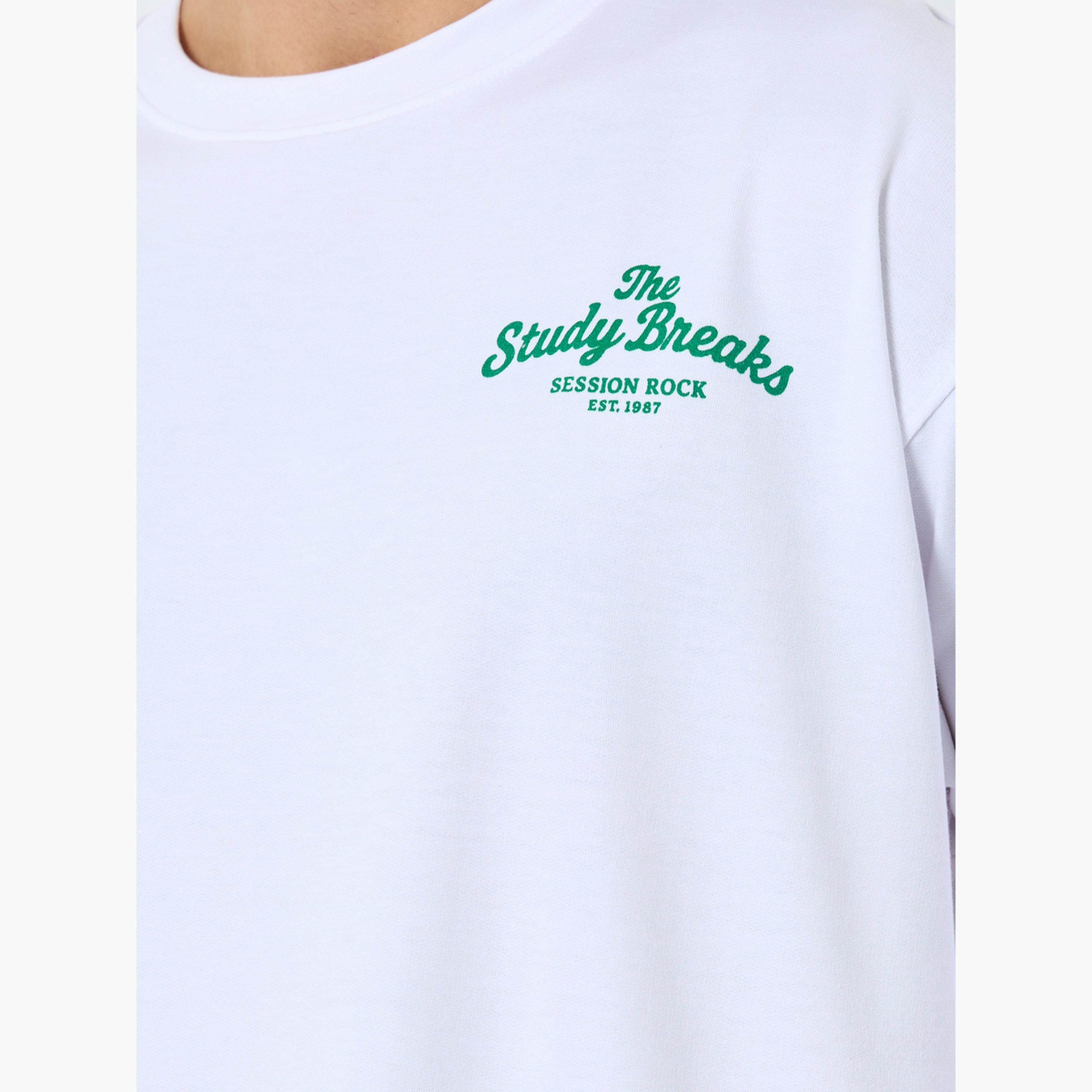 ستايلي - تي شيرت رجالي أبيض حجم كبير مطبوع عليه صورة أمامية وخلفية-men-clothing-tshirtsandpolos-tshirts-image-4