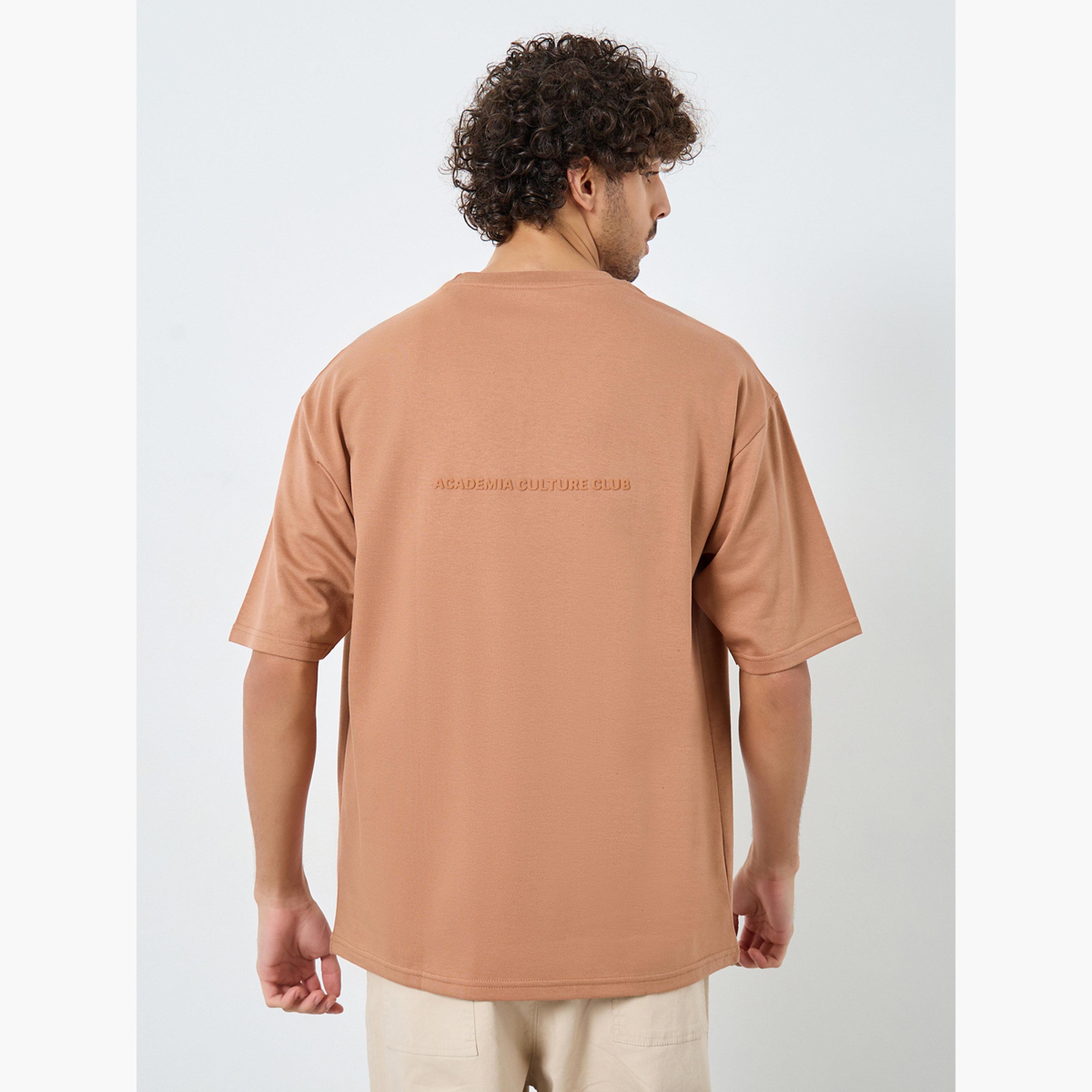 تيشيرت بطبعة جرافيك وقصة واسعة للرجال-men-clothing-tshirtsandpolos-tshirts-image-5