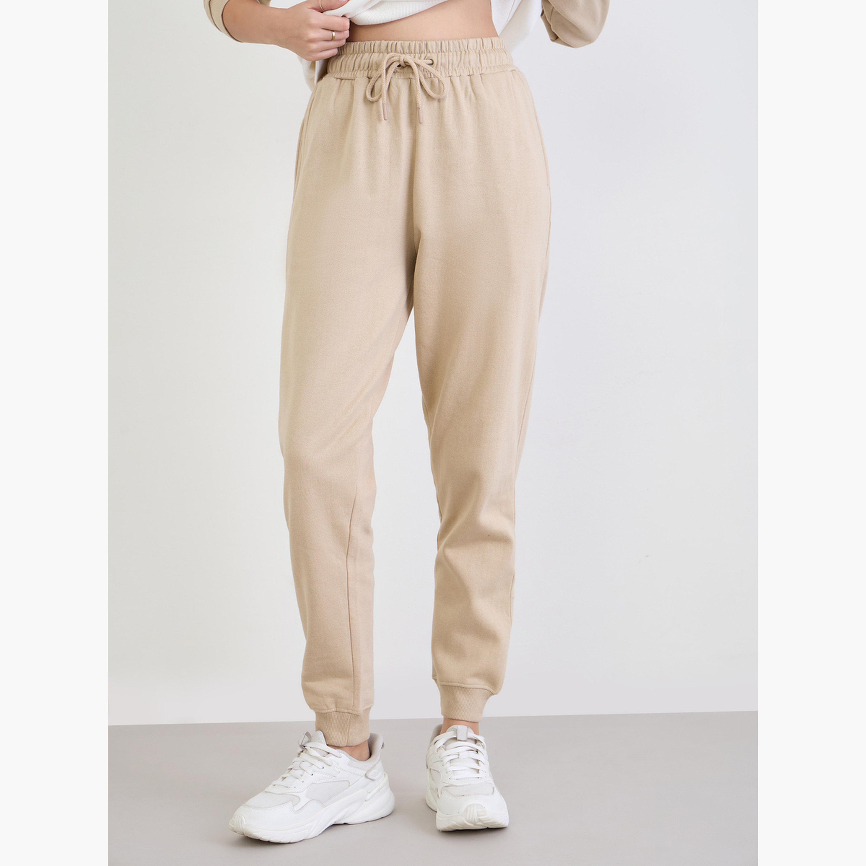 Styli Regular Fit Printed Sweatshirt and Joggers Co-Ords-women-clothing-coordsets-image-5
