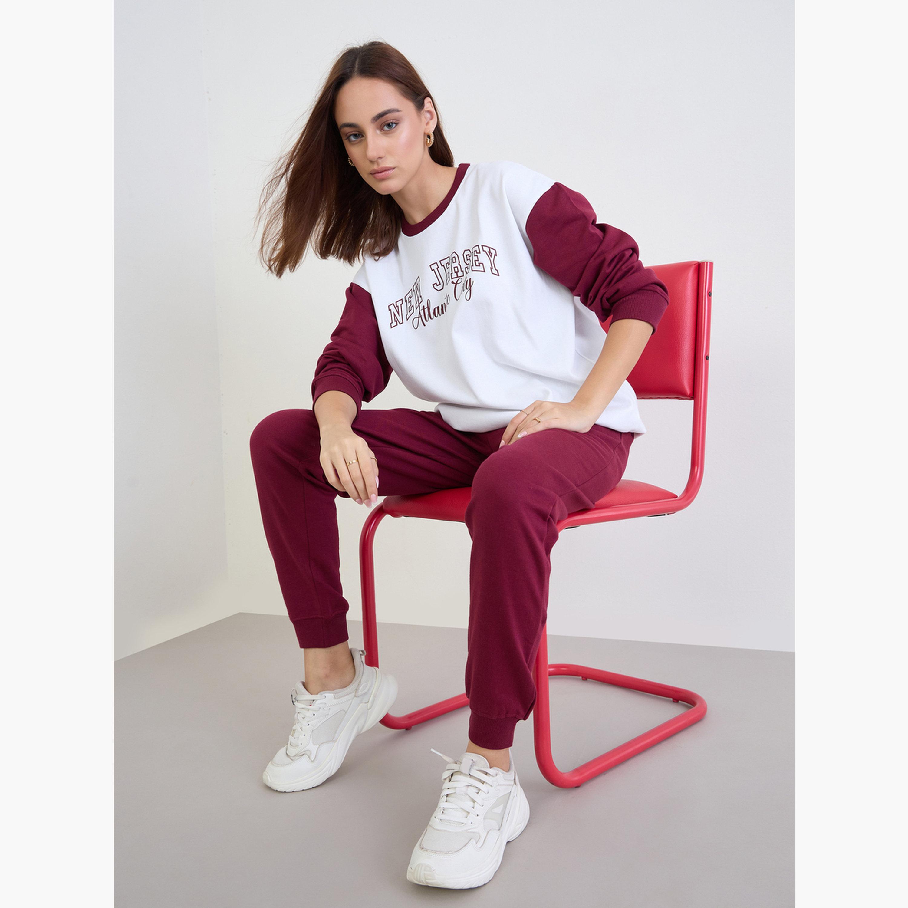 Styli Regular Fit Printed Sweatshirt and Joggers Co-Ords-women-clothing-coordsets-image-2