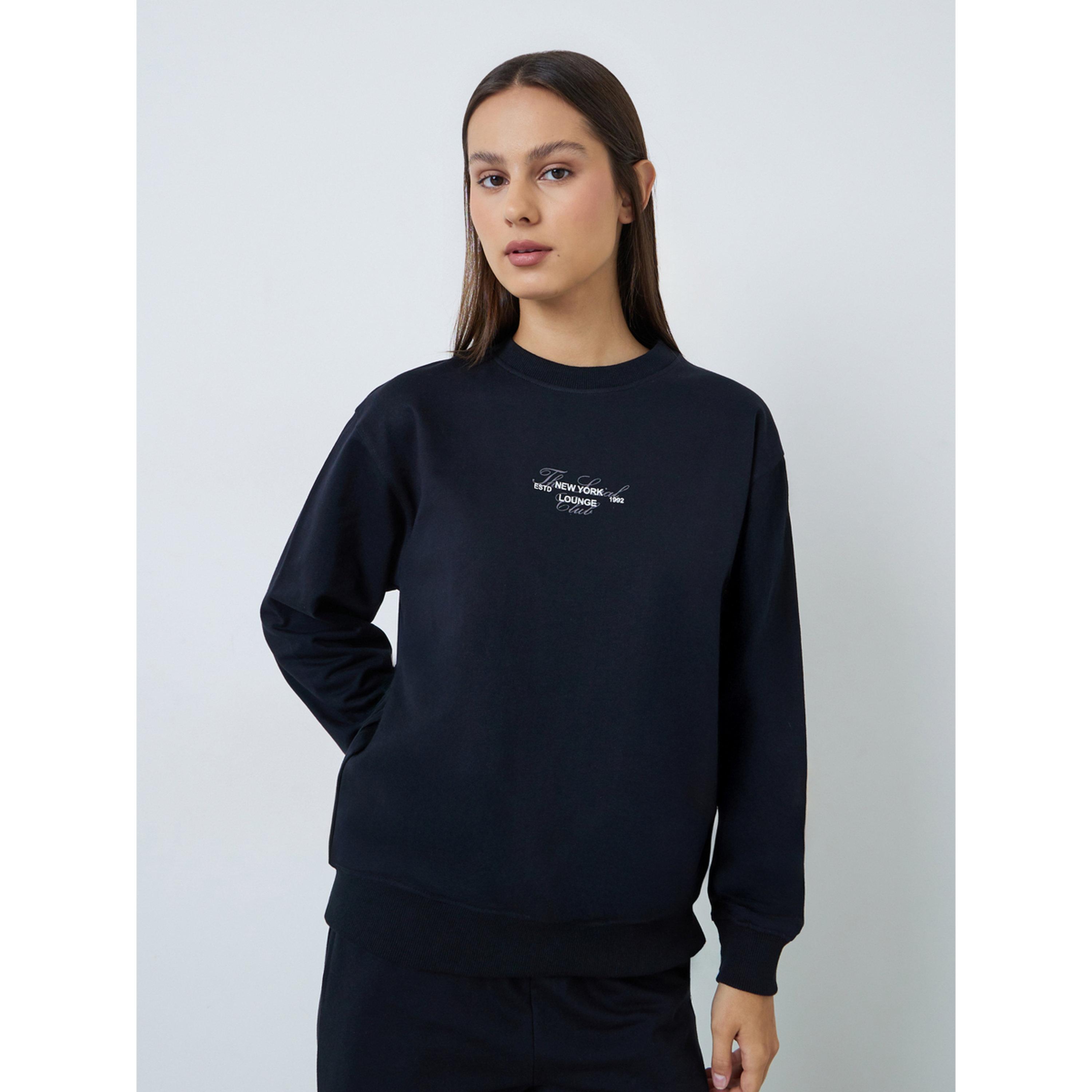 Styli Black  Longline Sweatshirt and Joggers Co-Ords-women-clothing-coordsets-image-3