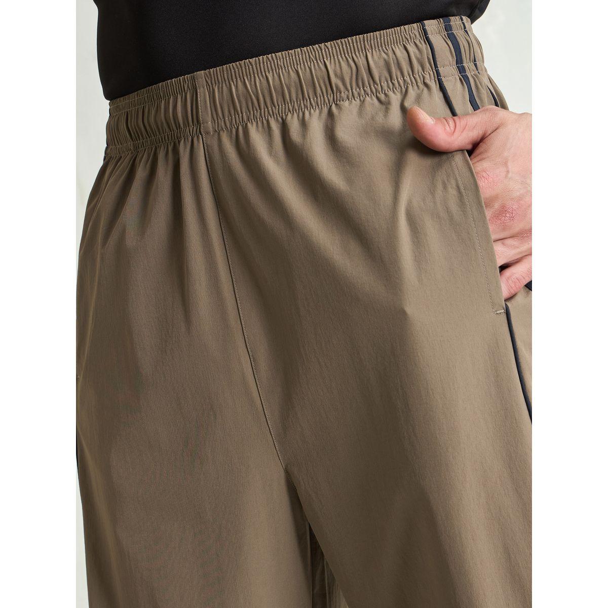 بنطال باراشوت بنمط كتل الألوان-men-clothing-bottoms-joggers-image-4