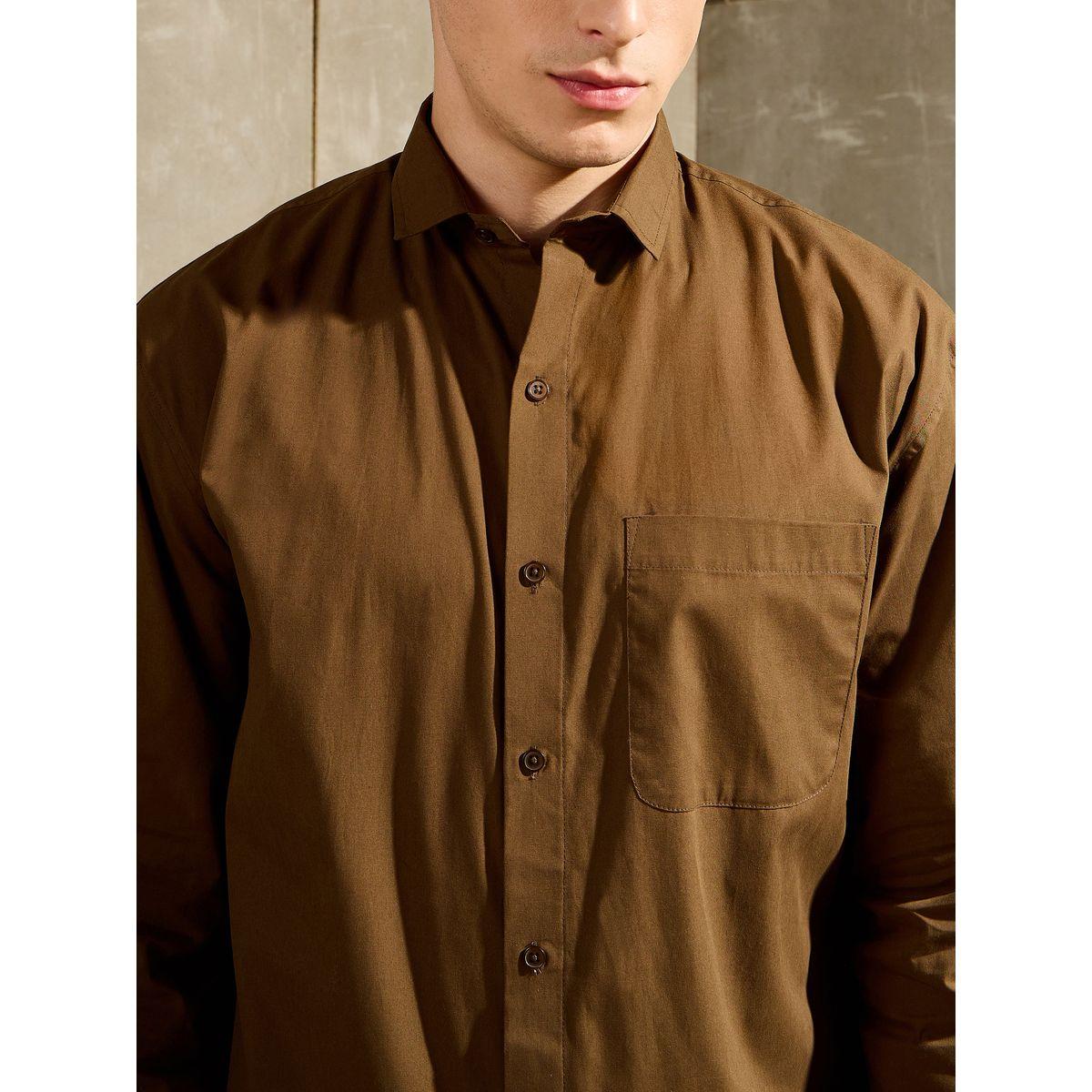 قميص سادة بأكمام طويلة وقصة مريحة-men-clothing-shirts-image-4