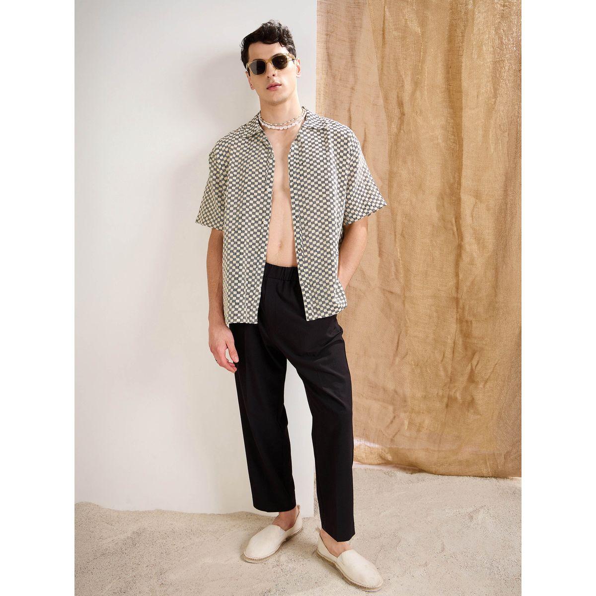 قميص بقصة مريحة وأكمام قصيرة-men-clothing-shirts-image-2
