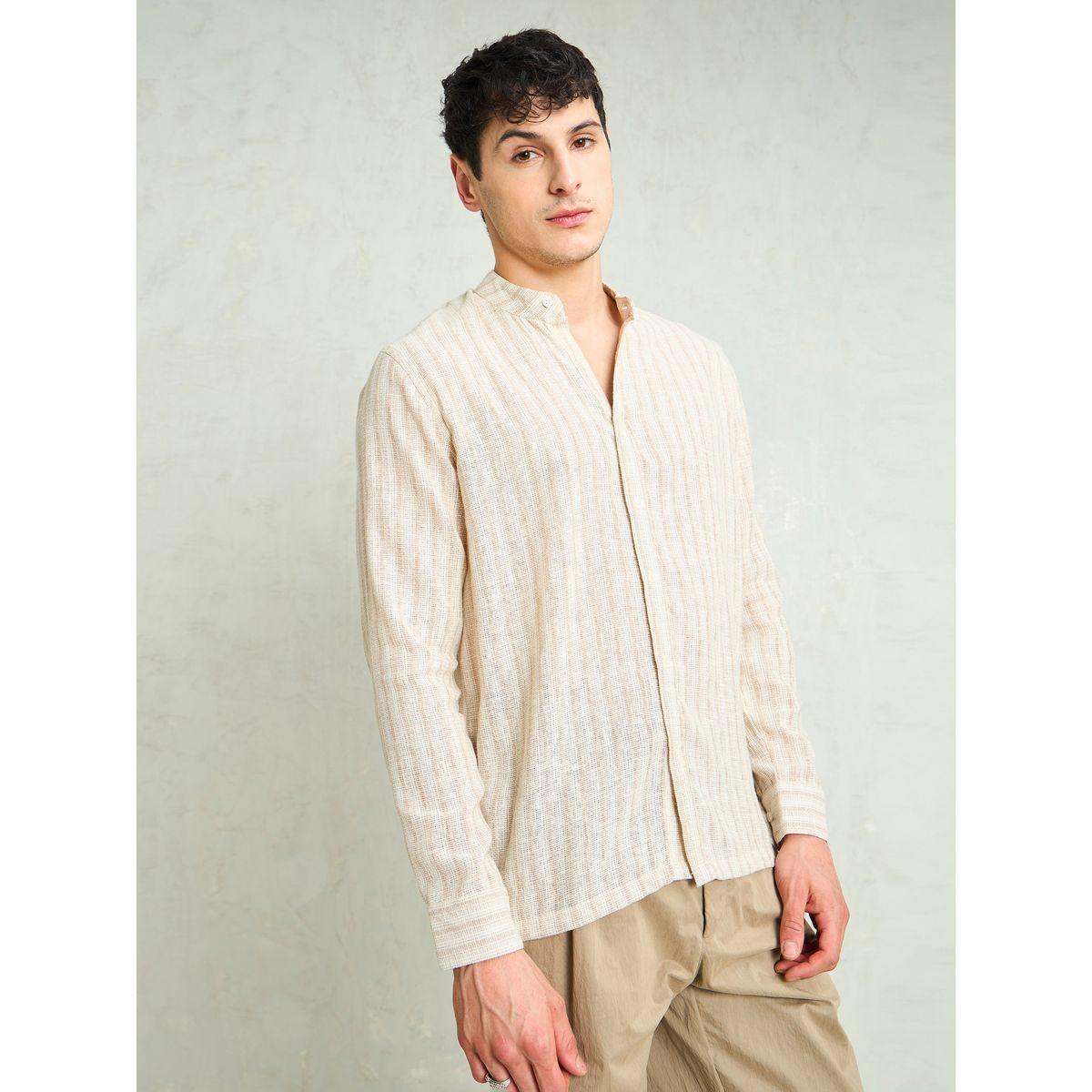 قميص مخطط بقصة مريحة-men-clothing-shirts-image-3