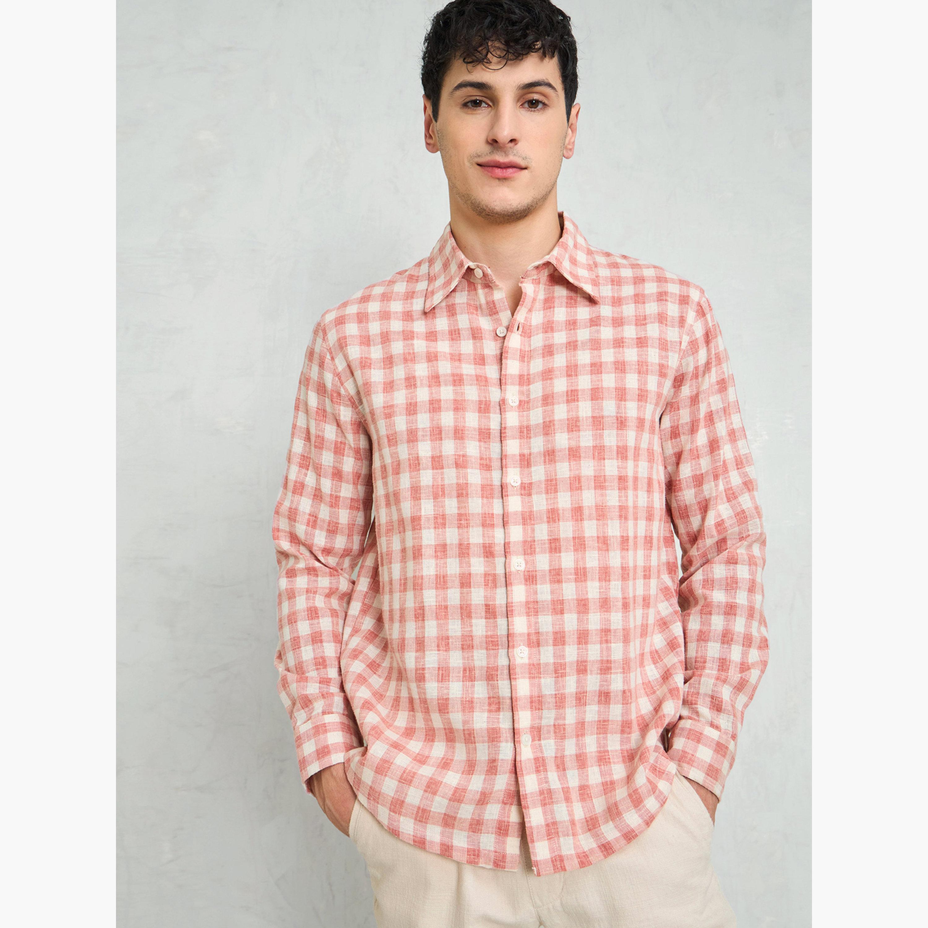 ساسافراس - قميص وردي منقوش بقصّة مريحة-men-clothing-shirts-image-6