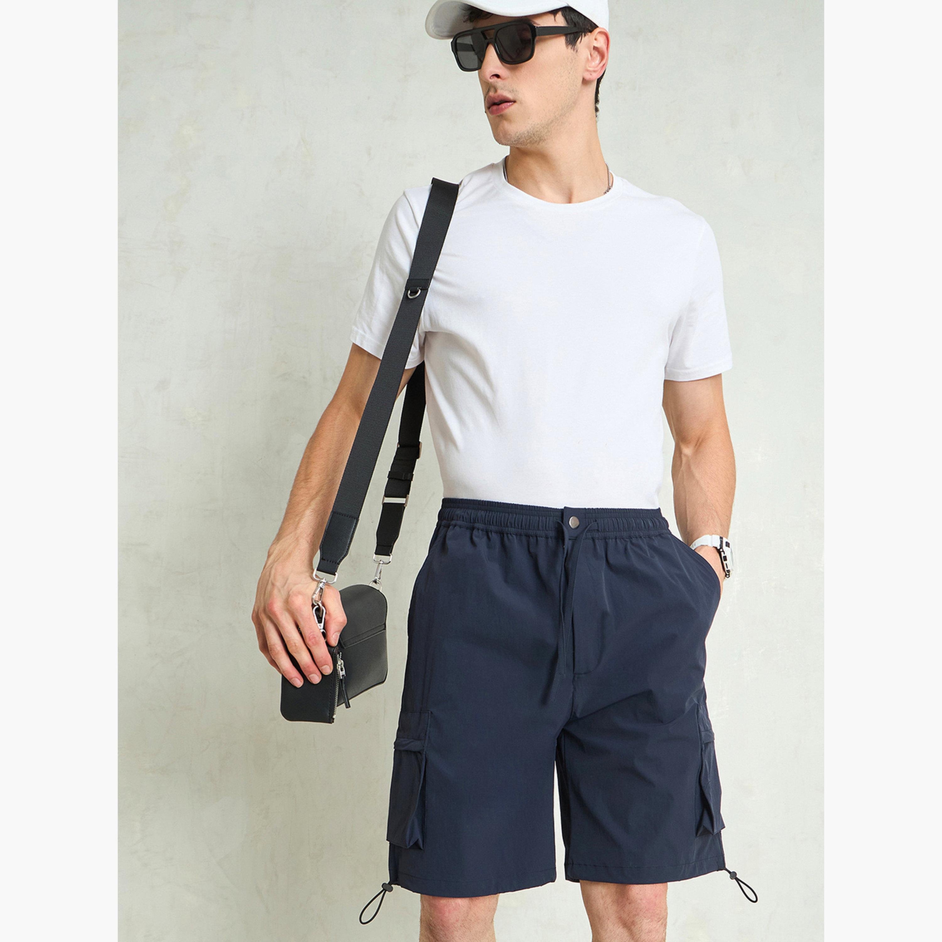 ساسافراس - شورت باراشوت أزرق داكن بجيوب-men-clothing-bottoms-shorts-image-3