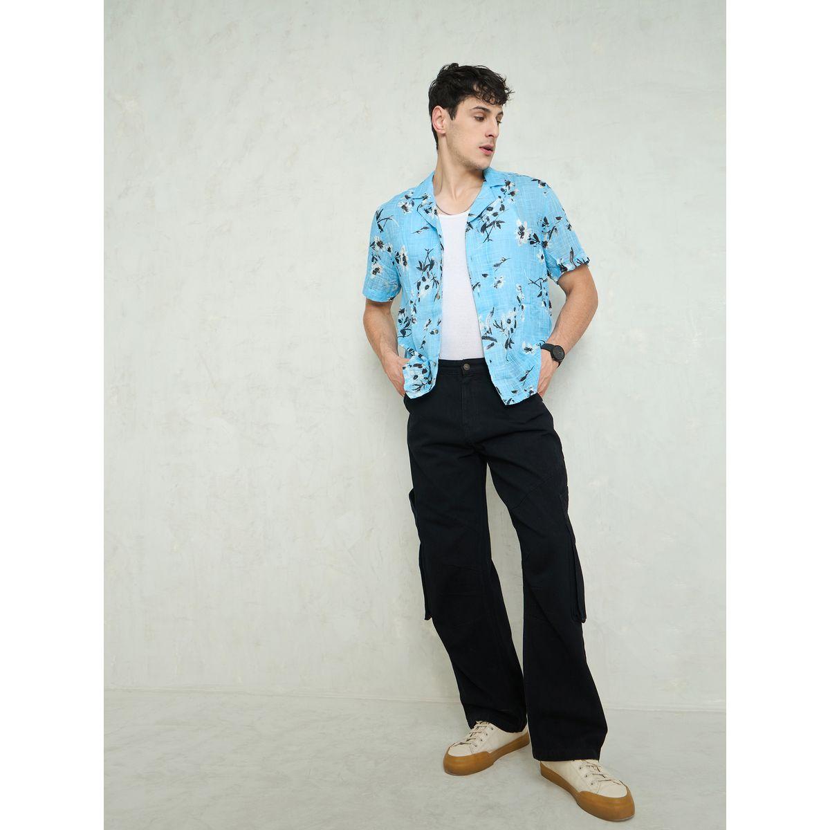 بنطال جينز بقصة أرجل واسعة وتفاصيل جيوب كارجو-men-clothing-bottoms-jeans-image-2