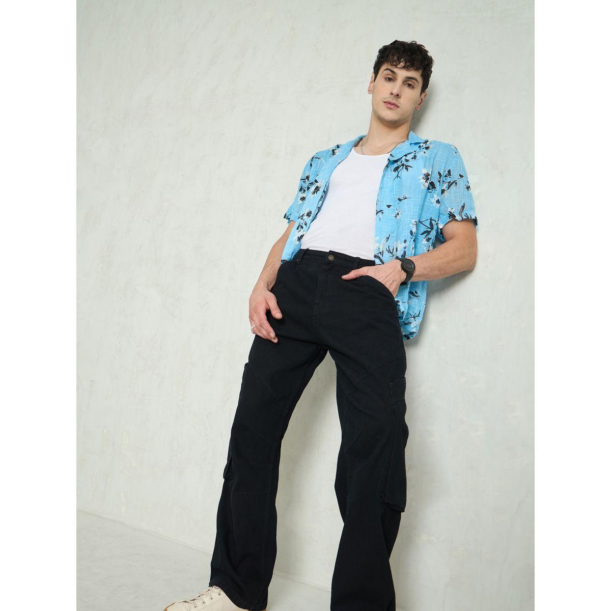 بنطال جينز بقصة أرجل واسعة وتفاصيل جيوب كارجو-men-clothing-bottoms-jeans-image-7