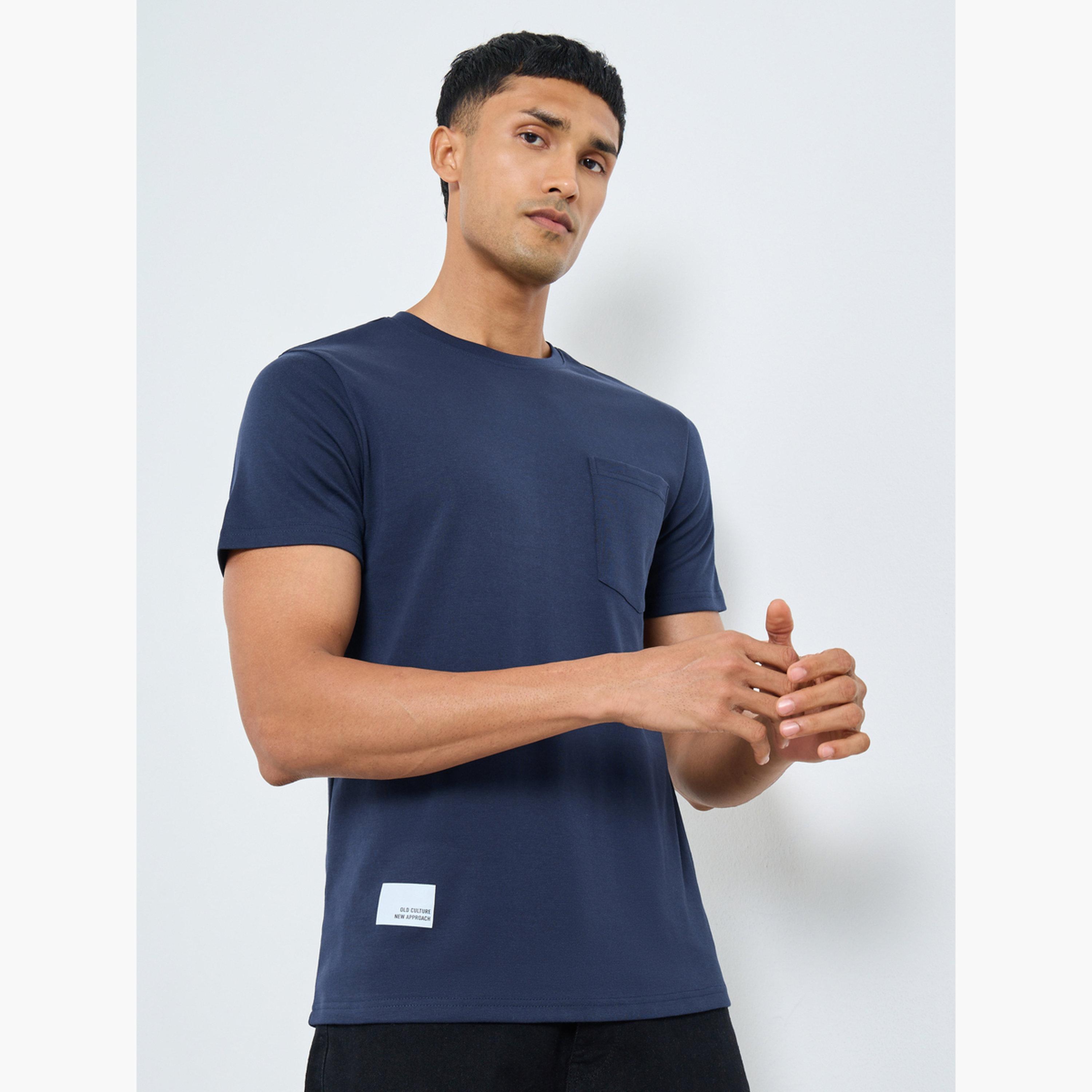 ستايلي - تي شيرت أزرق داكن سادة برقبة دائرية للرجال-men-clothing-tshirtsandpolos-tshirts-image-1