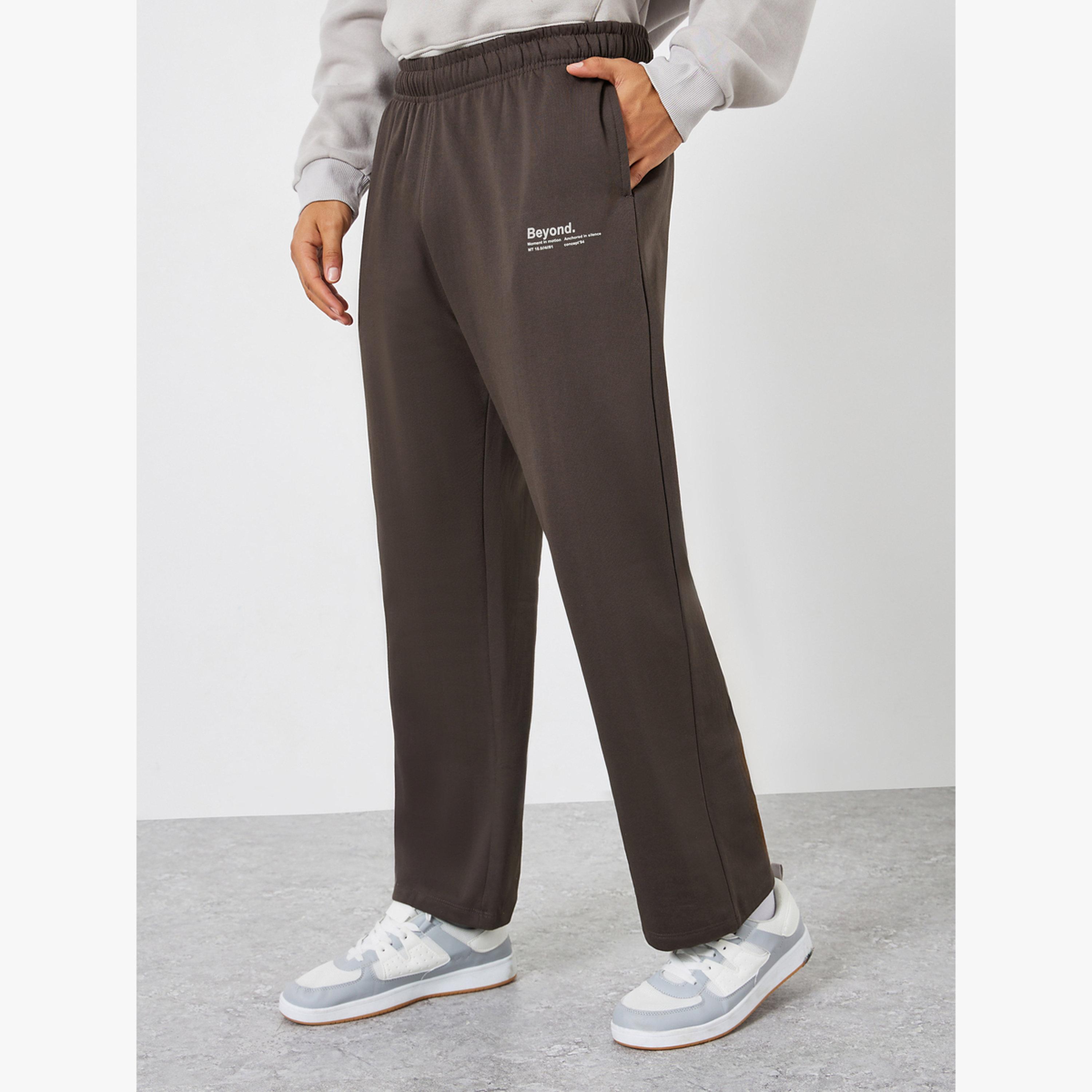 جوغر بقصة مريحة-men-clothing-bottoms-joggers-image-1