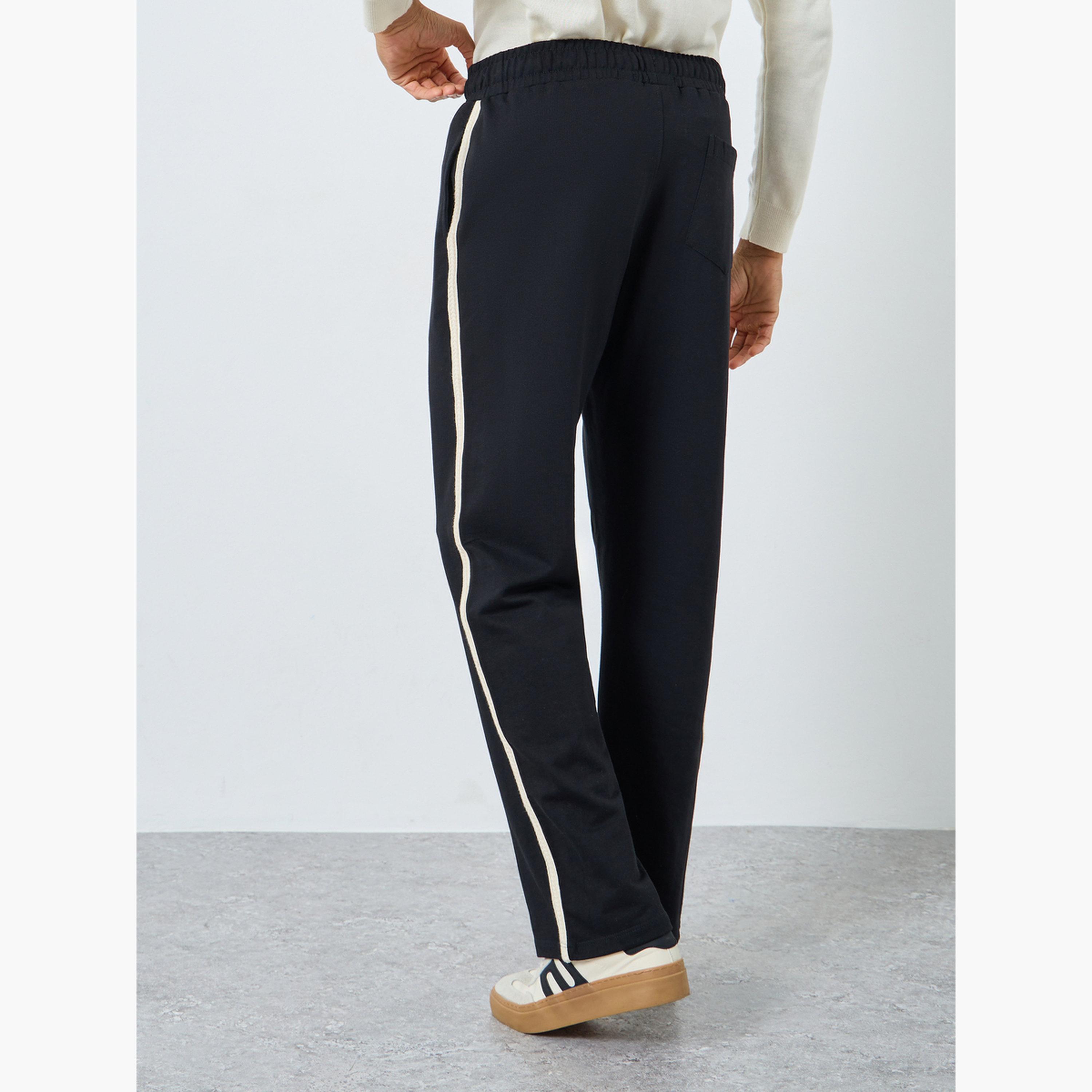 ستايلي - بنطال رياضي مخطط مريح باللون الأسود للرجال-men-clothing-bottoms-joggers-image-4