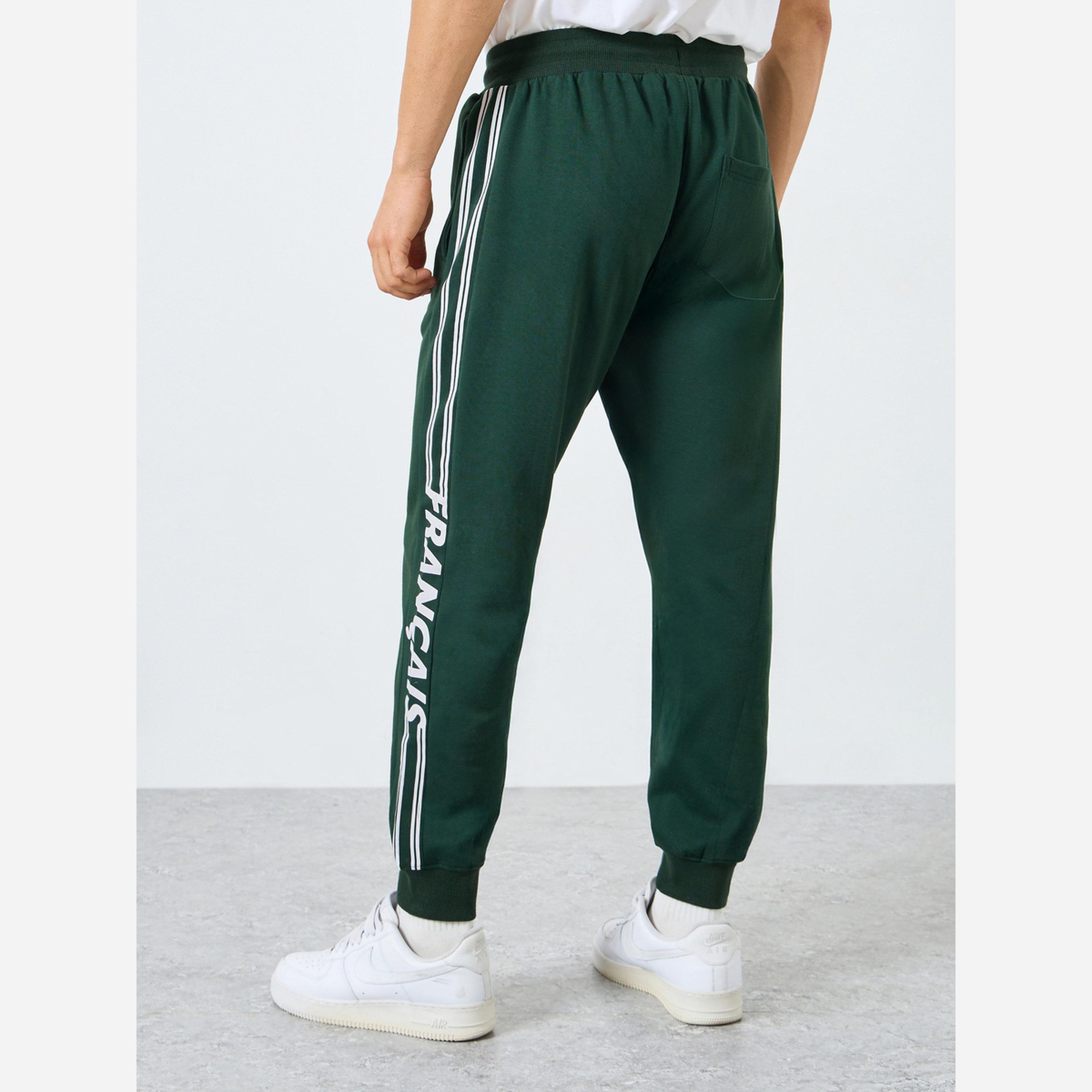ستايلي - بنطال رياضي رجالي صوف لون أخضر بطبعة جانبية-men-clothing-bottoms-joggers-image-3