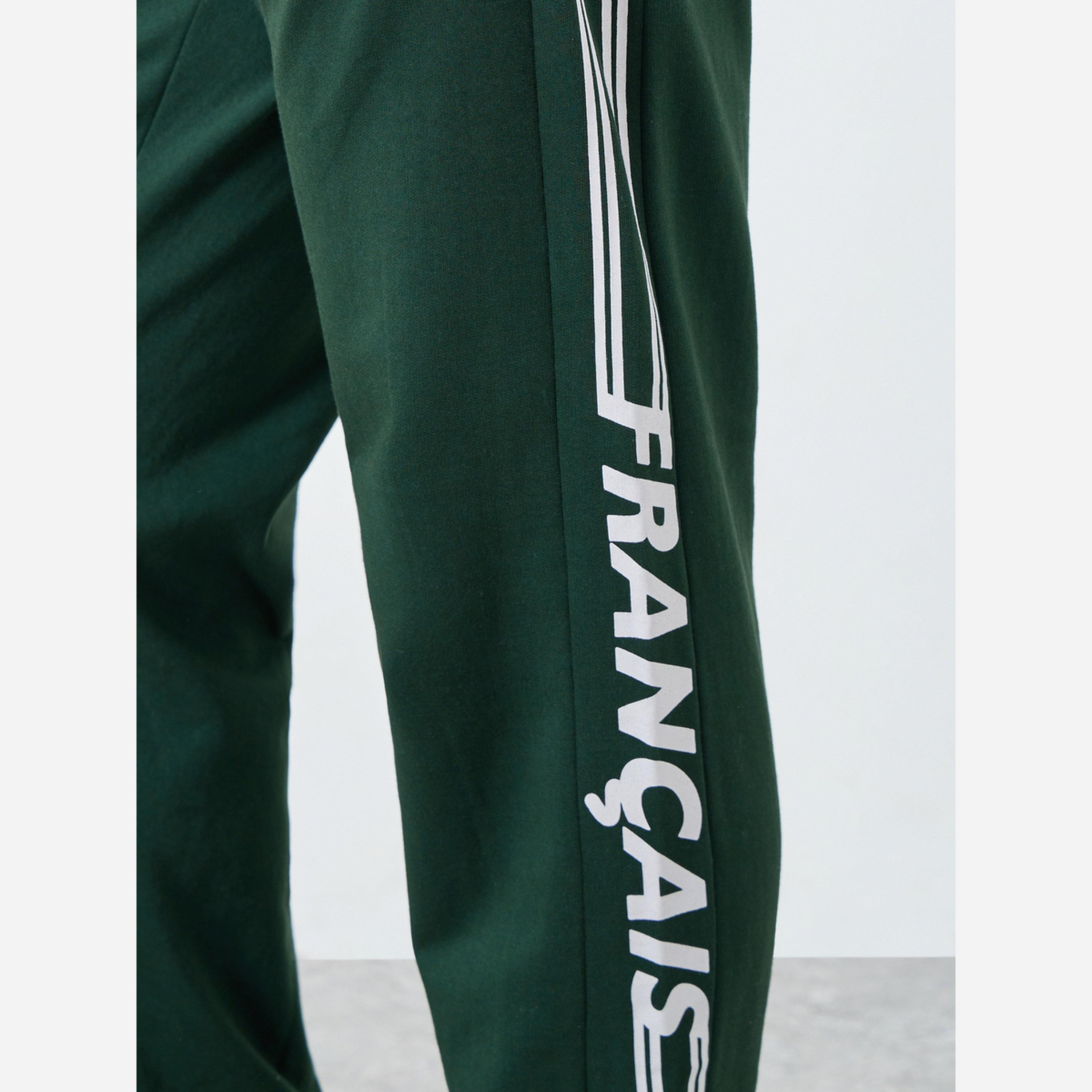 ستايلي - بنطال رياضي رجالي صوف لون أخضر بطبعة جانبية-men-clothing-bottoms-joggers-image-4