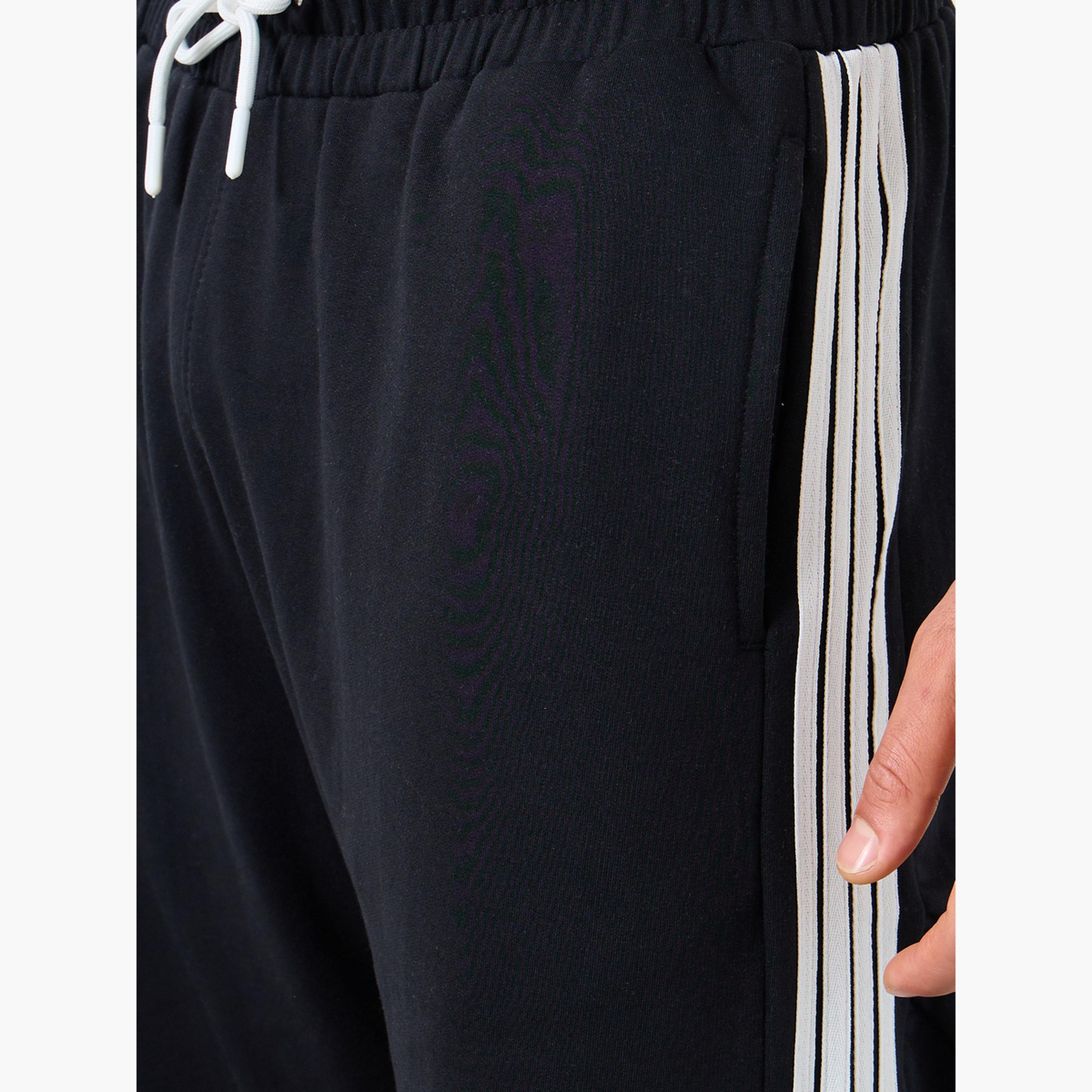 ستايلي - بنطال رياضي من الصوف بشريط جانبي حجم كبير-men-clothing-bottoms-joggers-image-3