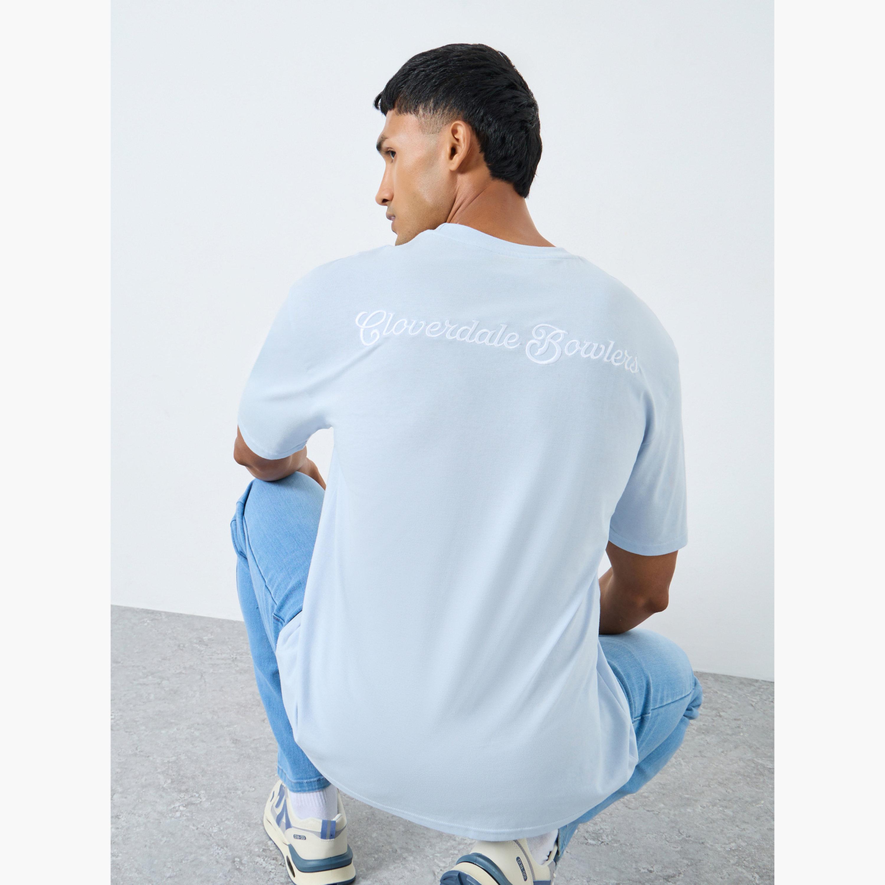 ستايلي - تي شيرت أزرق فاتح مطرز تصميم واسع للرجال-men-clothing-tshirtsandpolos-tshirts-image-3