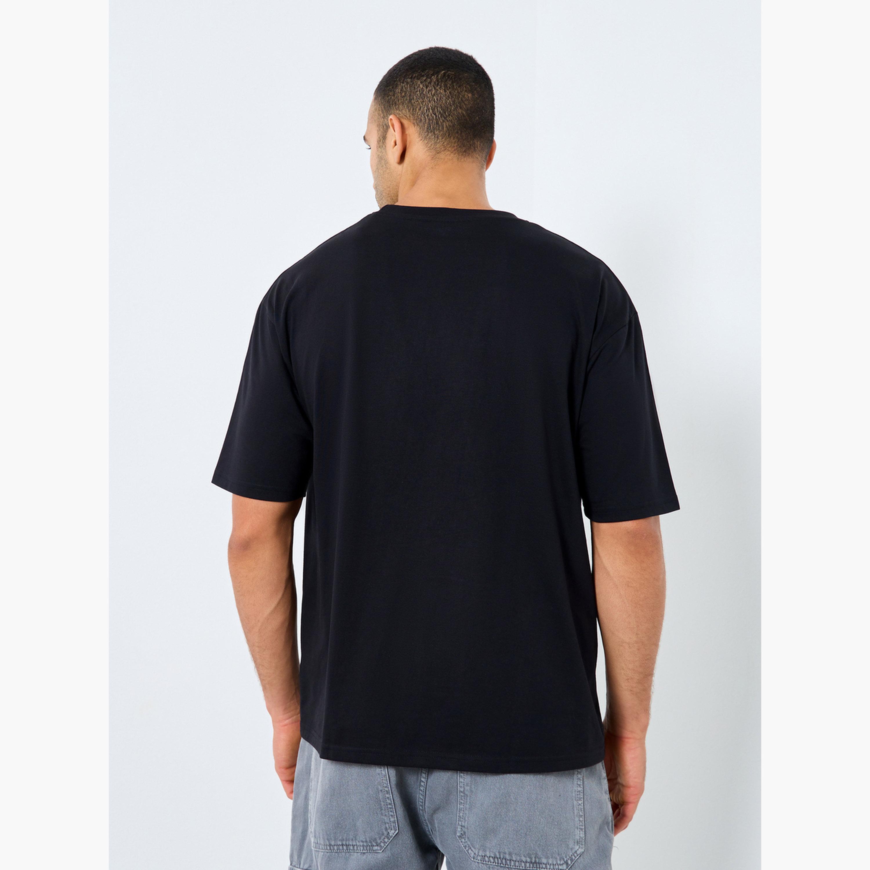 Styli Men Black Graphic Print Oversized T-Shirt-men-clothing-tshirtsandpolos-tshirts-image-4