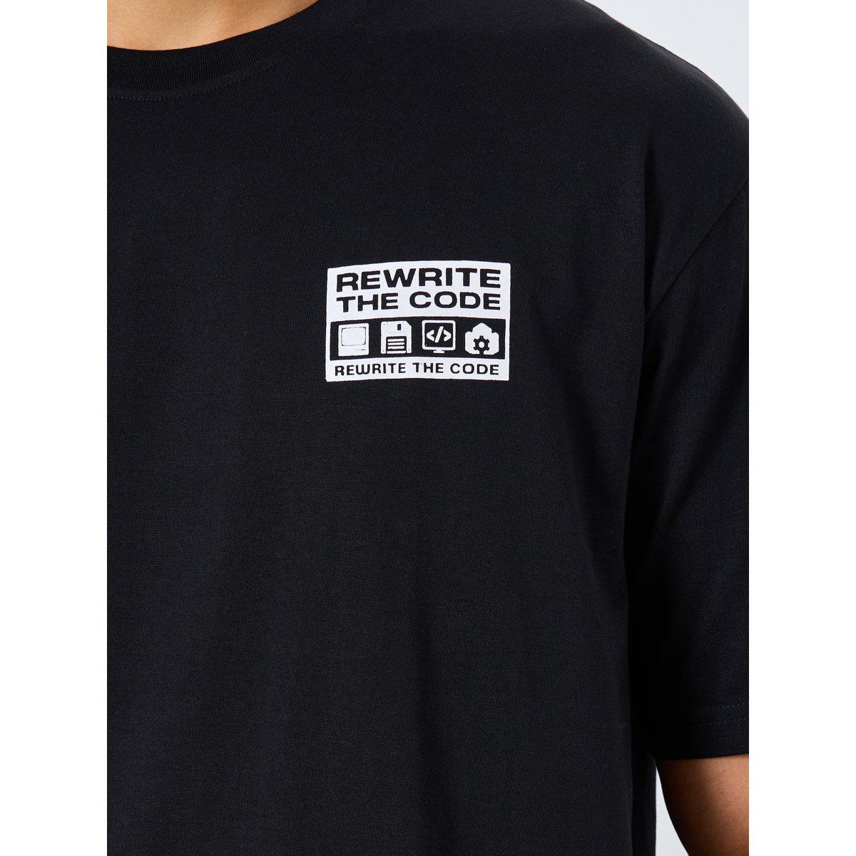 تيشيرت فضفاض بطبعة جرافيك-men-clothing-tshirtsandpolos-tshirts-image-4
