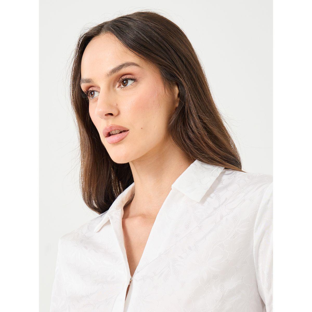 Styli Solid Buttoned Long Sleeve Shirt-women-clothing-shirtsandblouses-shirts-image-3