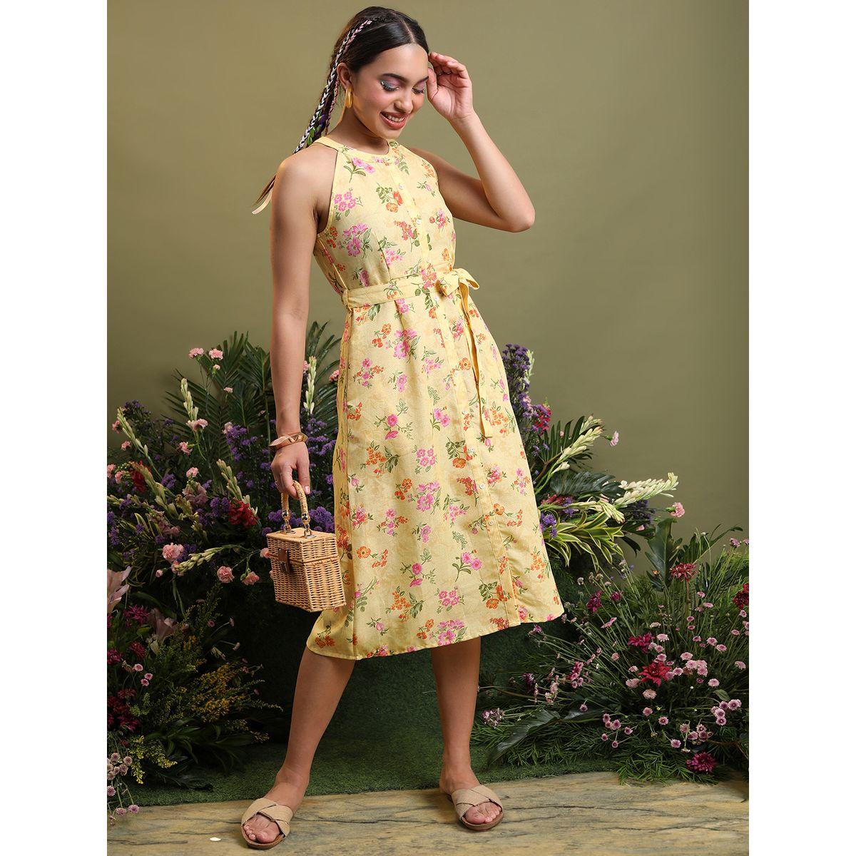 فستان ميدي مطبع بزهور مع ياقة هولتر وحزام-women-clothing-ethnicwear-dresses-image-1