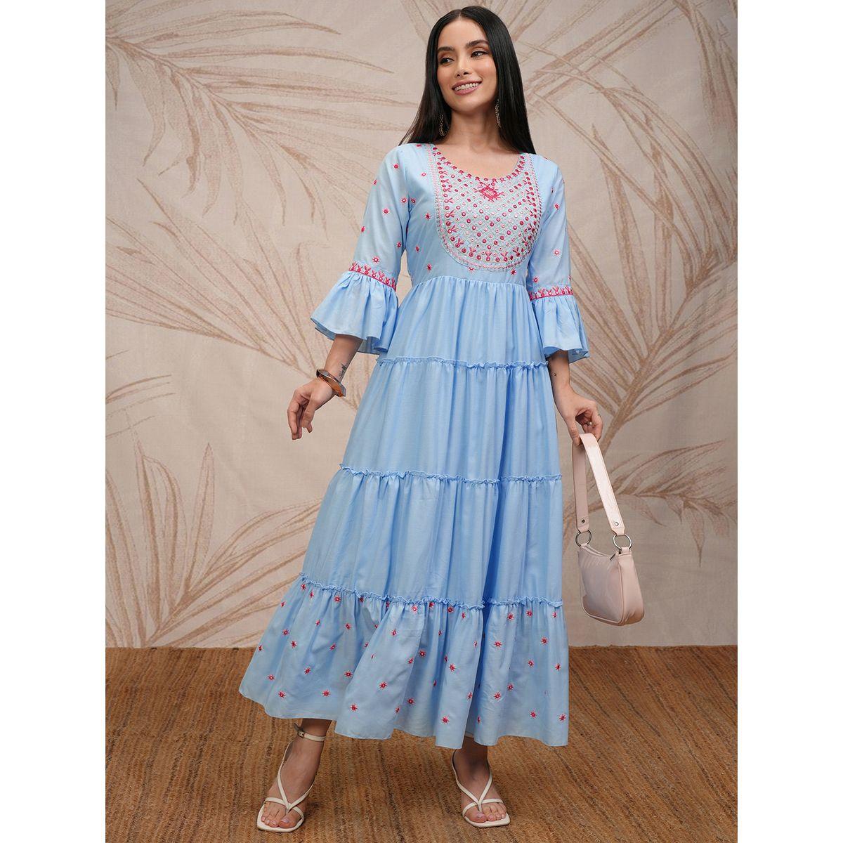 فستان طويل بتفاصيل مُطرّزة وأكمام جرس-women-clothing-ethnicwear-dresses-image-2