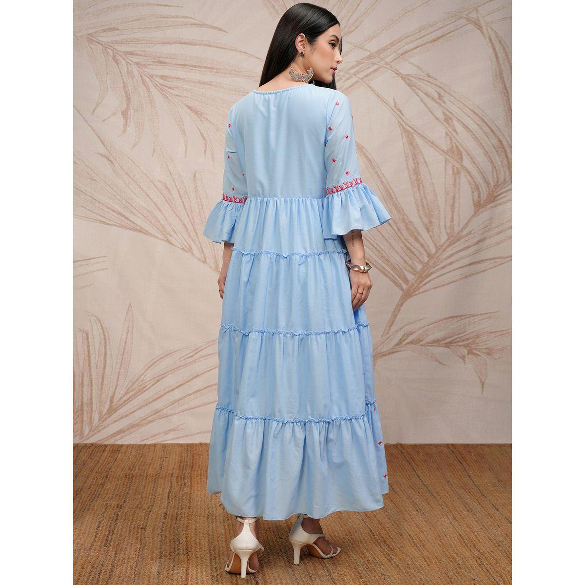 فستان طويل بتفاصيل مُطرّزة وأكمام جرس-women-clothing-ethnicwear-dresses-image-3