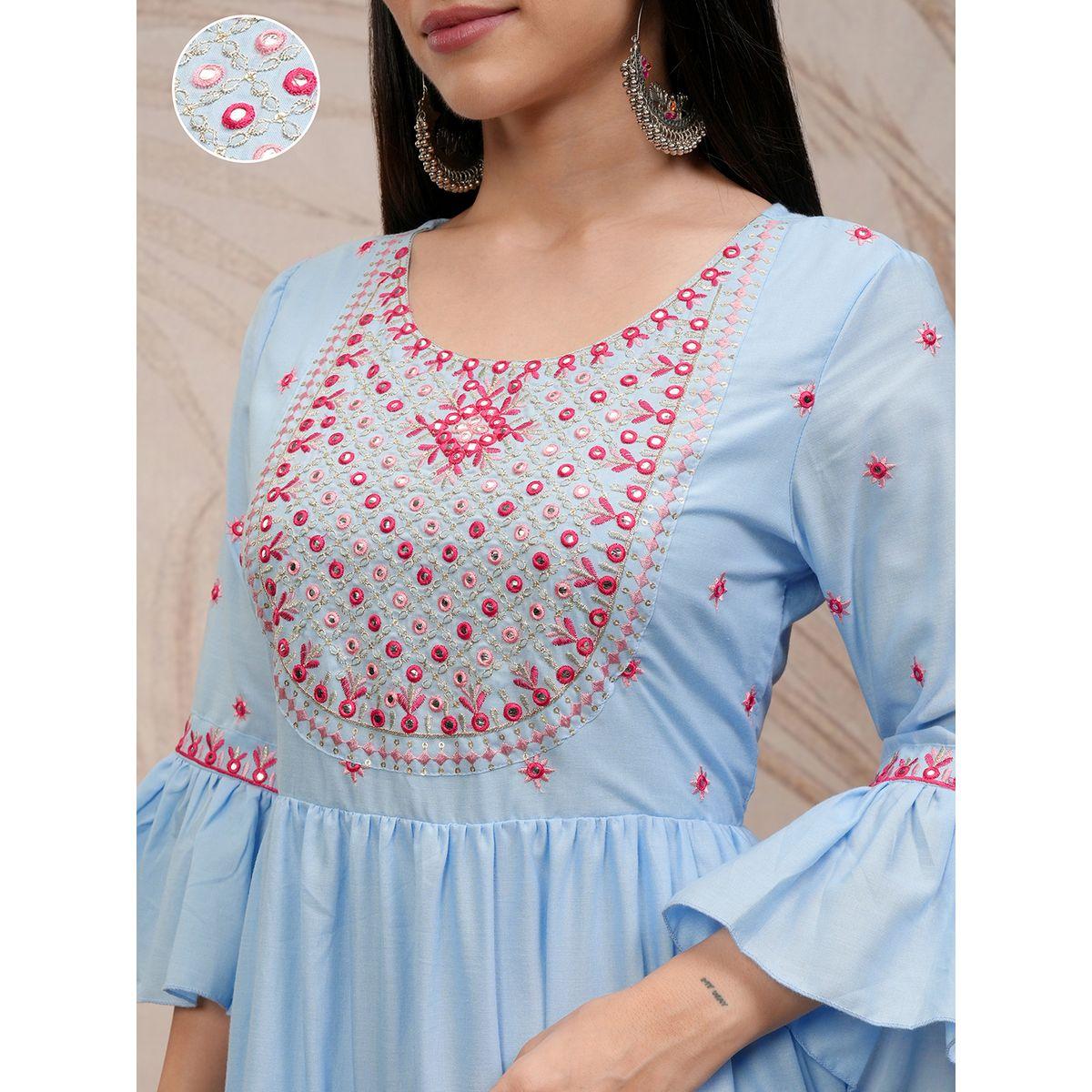 فستان طويل بتفاصيل مُطرّزة وأكمام جرس-women-clothing-ethnicwear-dresses-image-5