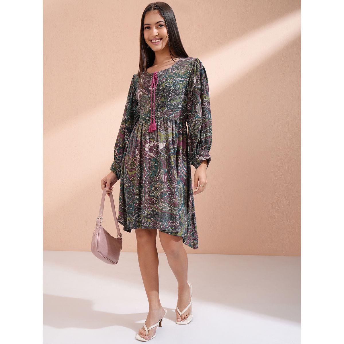 فستان بطول الركبة بحافة واسعة وياقة بأربطة-women-clothing-ethnicwear-dresses-image-2